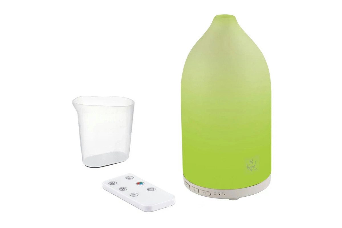 SilverCrest Diffuser Ultraschall Aroma Diffusor Keramikgehäuse Fernbedienung Farbwechsel, 0.12 l Wassertank, LED-Farbwechsel mit festen oder wechselnden Farben