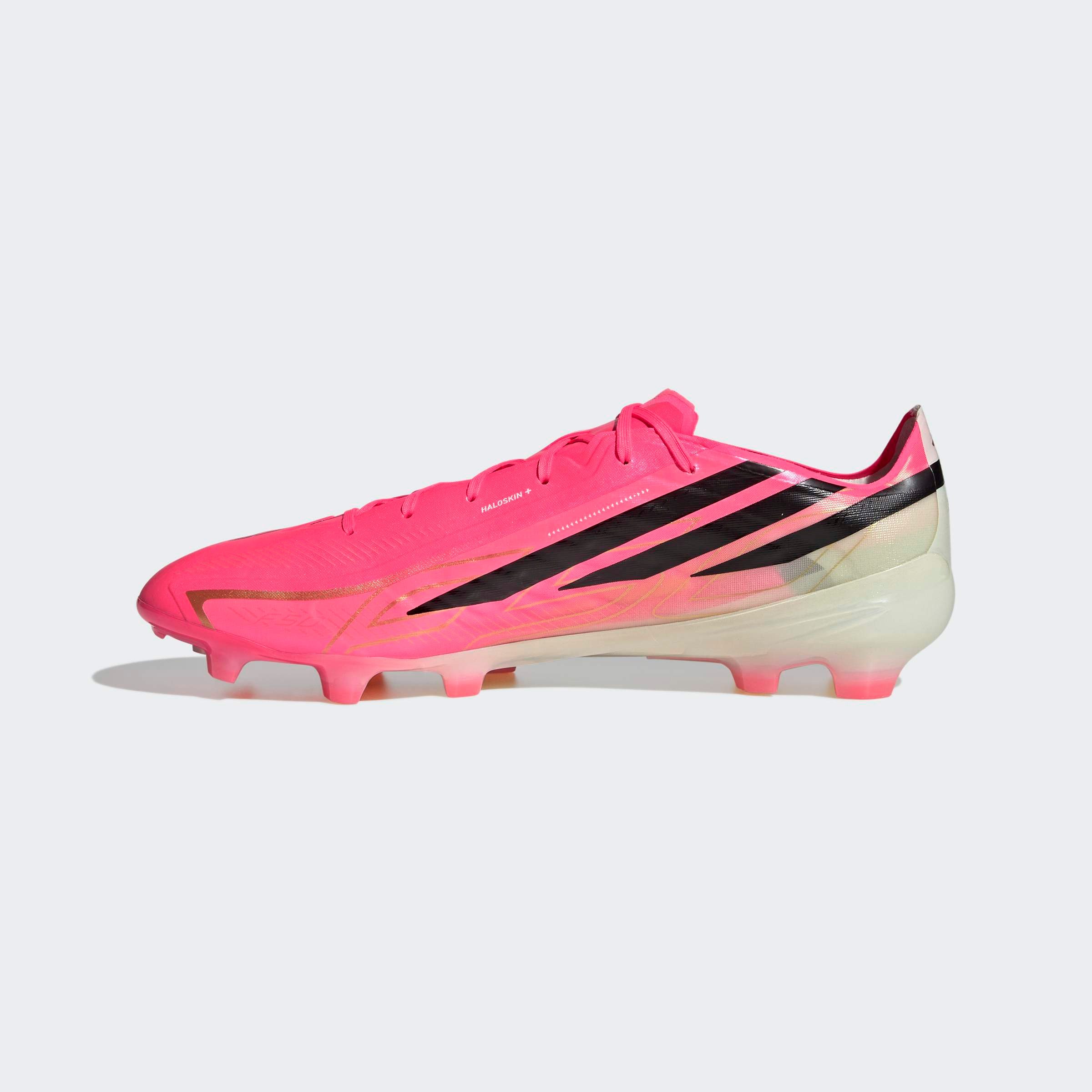 adidas Performance Fußballschuh für Rasen und feste Böden, gespielt bei der Weltmeisterschaft 2026