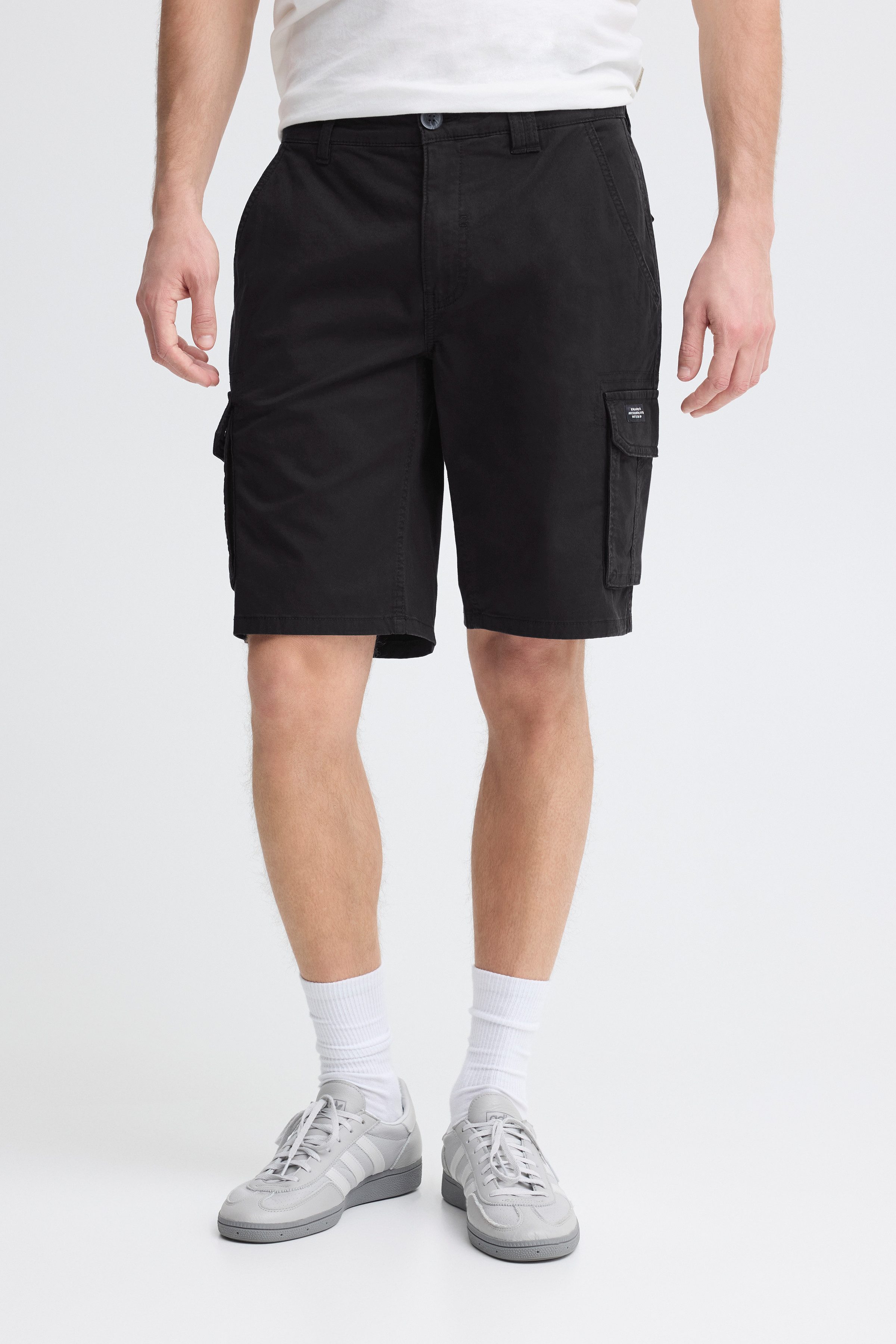 Blend Shorts BHMORGAN REG CARGO SHORTS aus Baumwolle und Elasthan, Regular Fit, knielange Schnittform