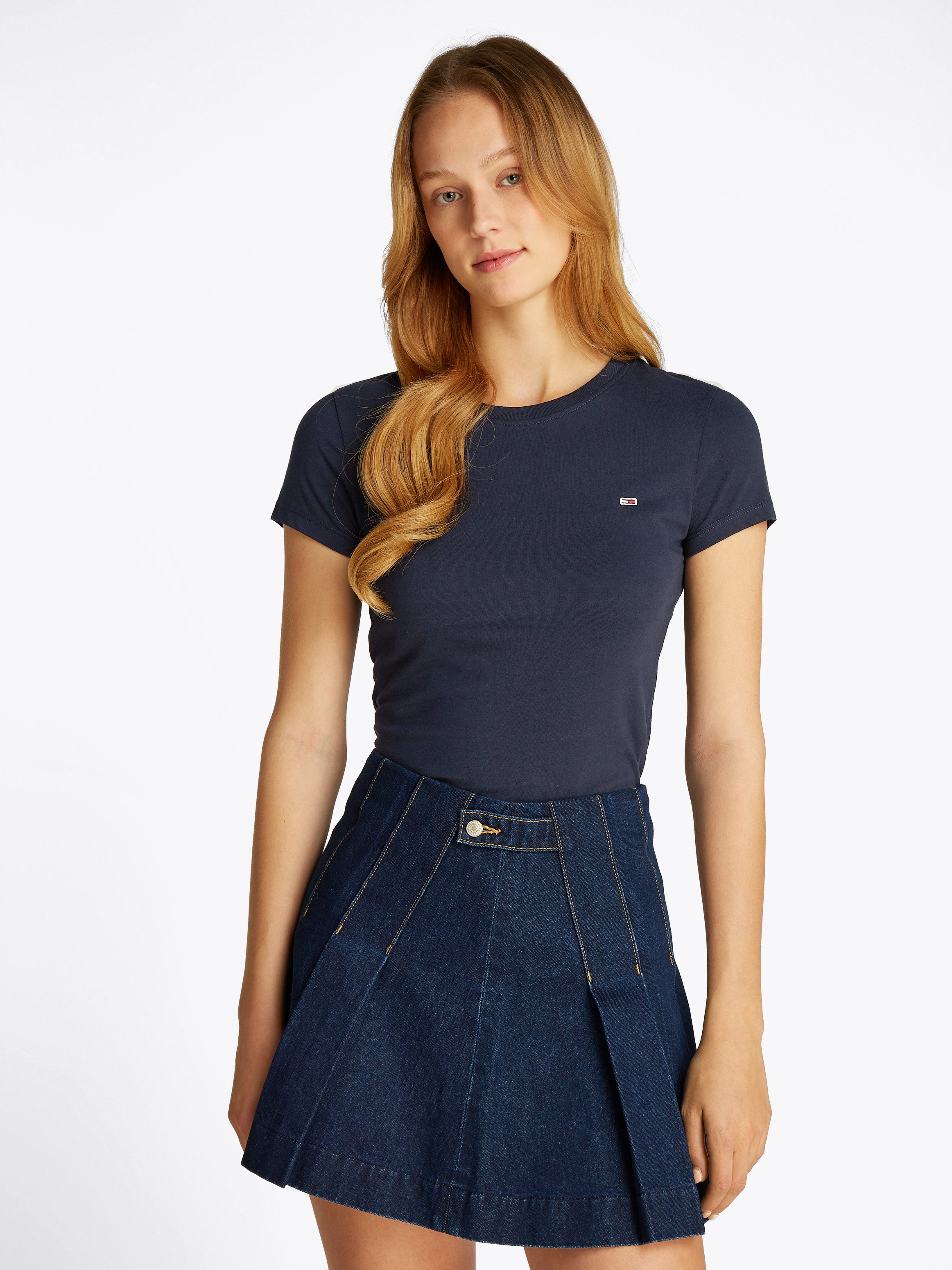 Tommy Jeans Kurzarmshirt TJW SLIM C-NECK TEE mit Logo-Stickerei günstig online kaufen