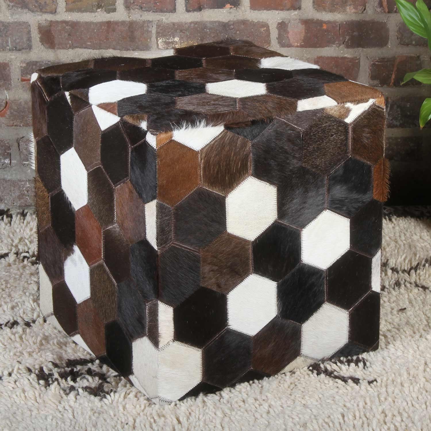 Casa Moro Hocker Patchwork Leder Pouf Vanita 45x45x48 cm (B/T/H) aus Ziegenfell & Holz (Weihnachtsdeko, Sitzhocker quadratisch Fellhocker Ledersitzkissen), Handmade HH5604