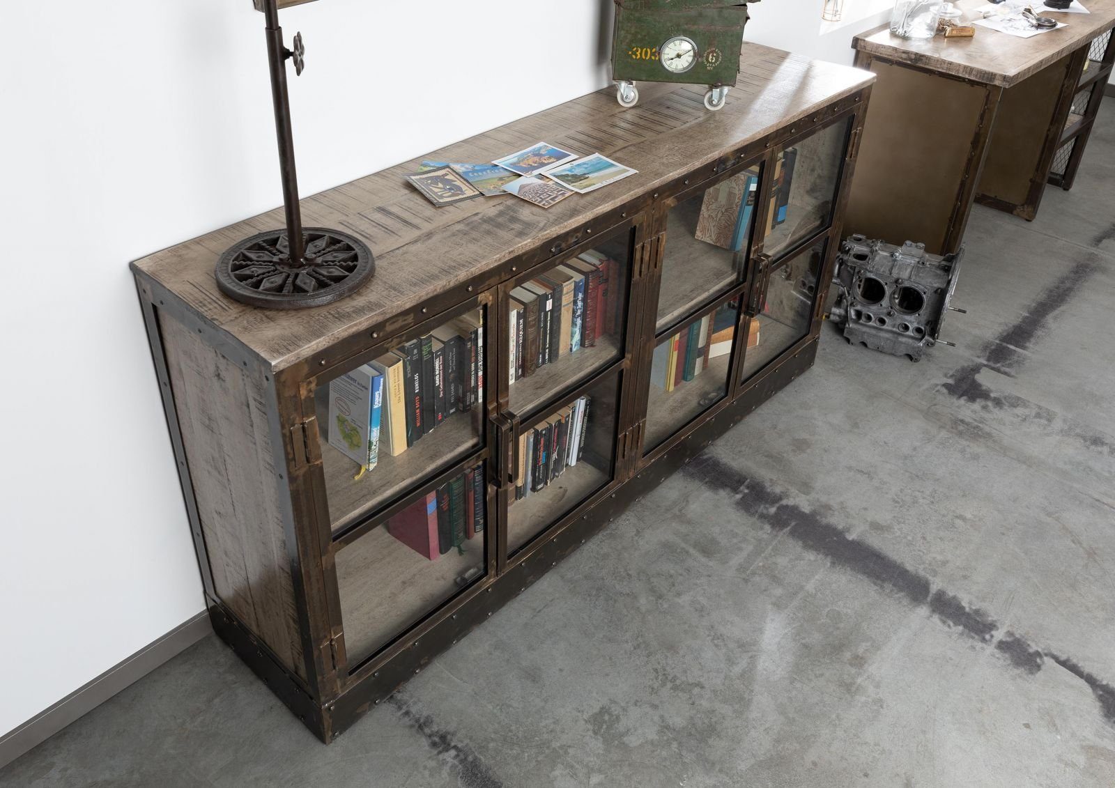 Massivmoebel24 Sideboard HEAVY INDUSTRY (Massivholz), Sideboard Mango 180x40x90 braun lackiert HEAVY INDUSTRY #252