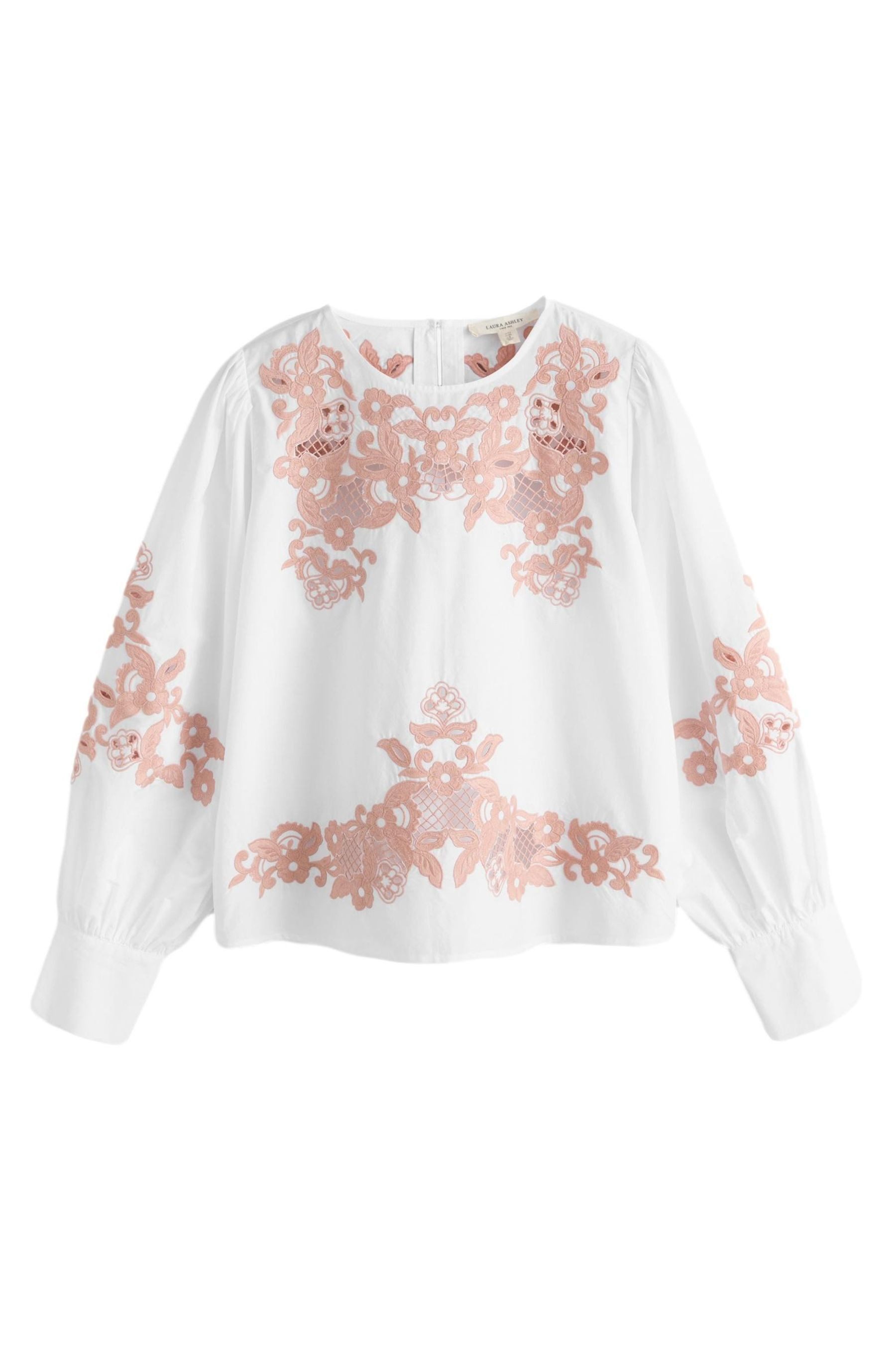 LAURA ASHLEY Hemdbluse Laura Ashley Bestickte, langärmelige Bluse (1-tlg)