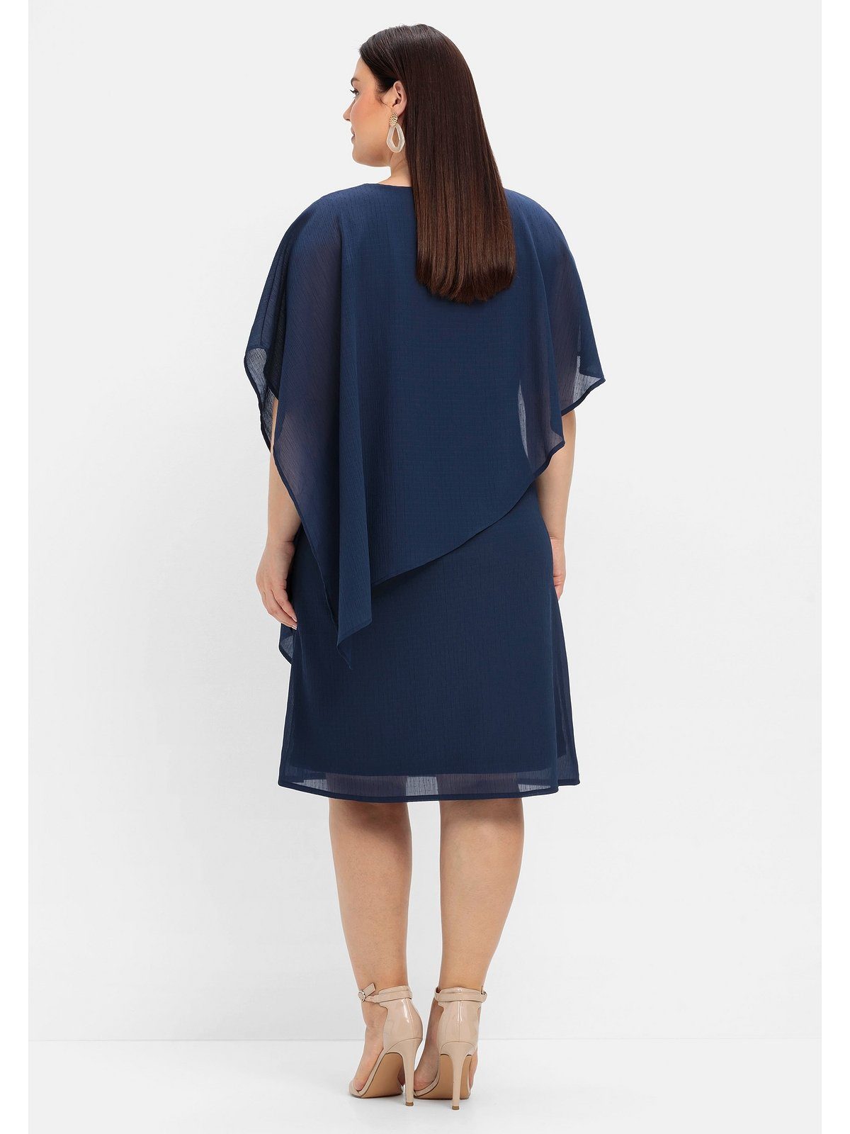 Sheego Cocktailkleid Große Größen mit asymetrischem Cape