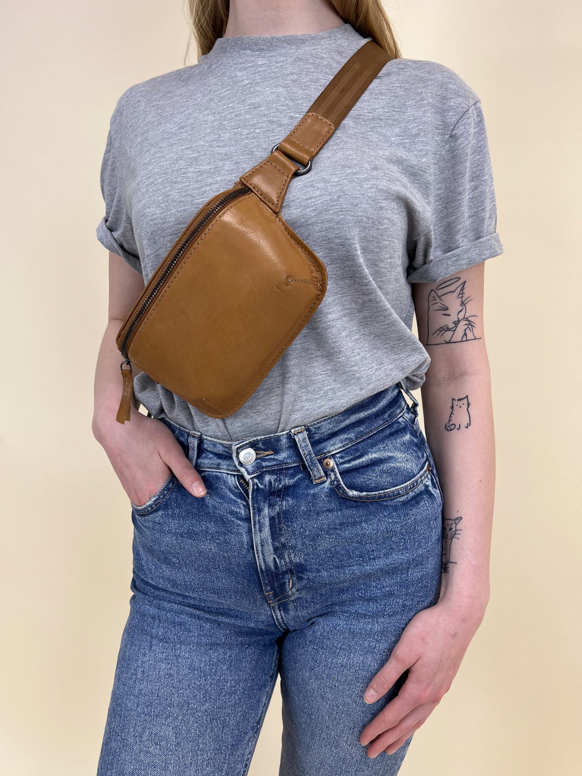 Gusti Leder Gürteltasche Gusti Leder Gürteltasche Norell (1-tlg)