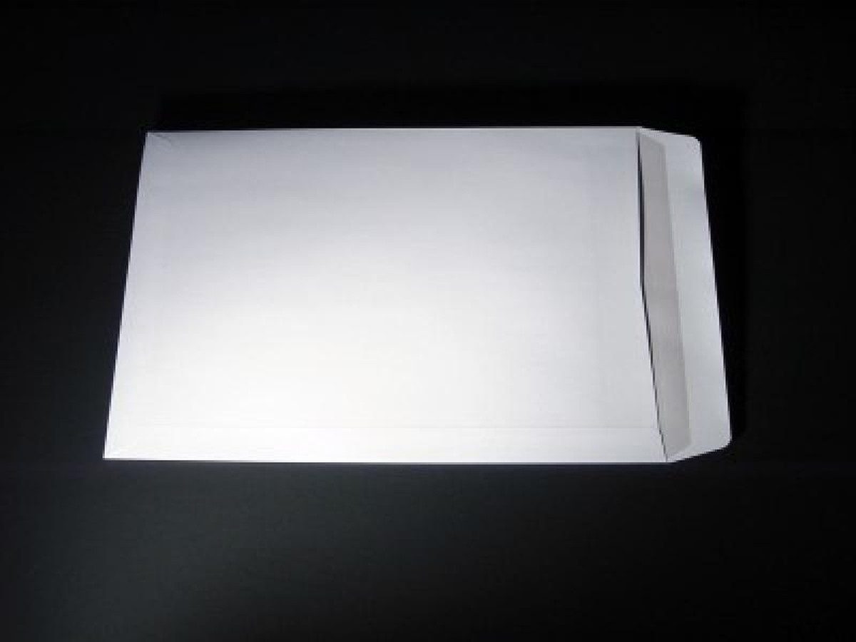 Blanke Briefhüllen Versandtasche Versandtaschen B4 100g/qm selbstklebend VE=250 Stück weiß.