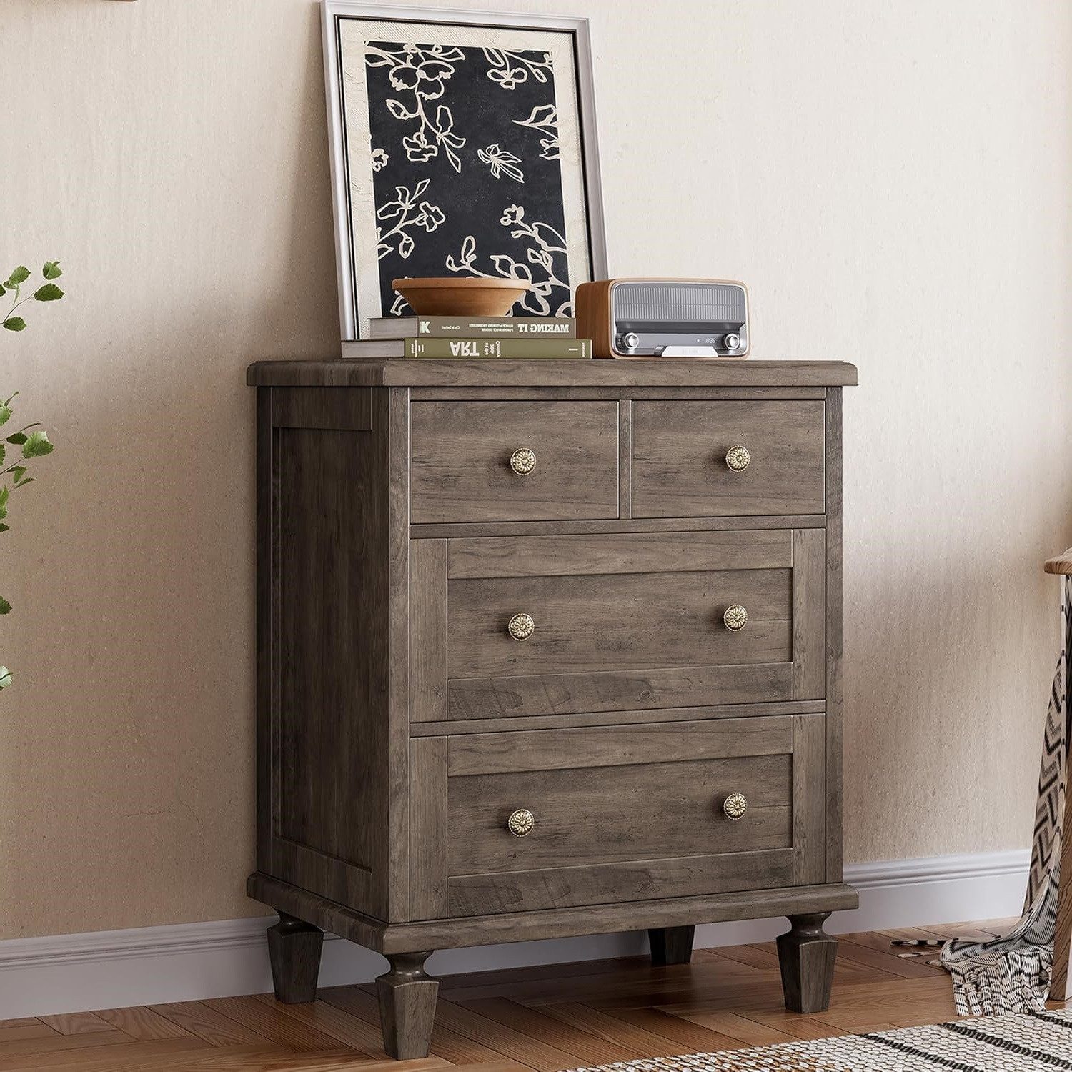 GarveeMore Kommode Vintage-Kommode mit geschnitzten Griffen und spitzem Bein-Design, 4-Schubladen-Holzkommoden mit großem Stauraum