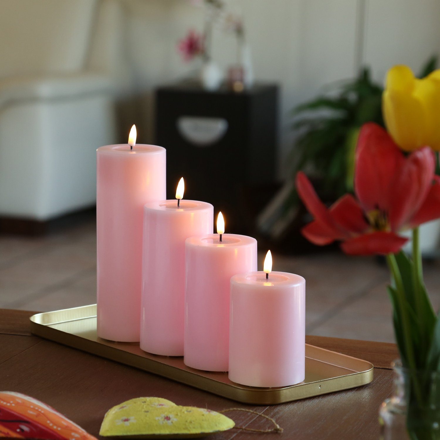 Deluxe Homeart LED-Kerze LED Kerzenset MIA Echtwachs Deluxe 4 Größen rosa mit Batterien Fernb. (5-tlg)