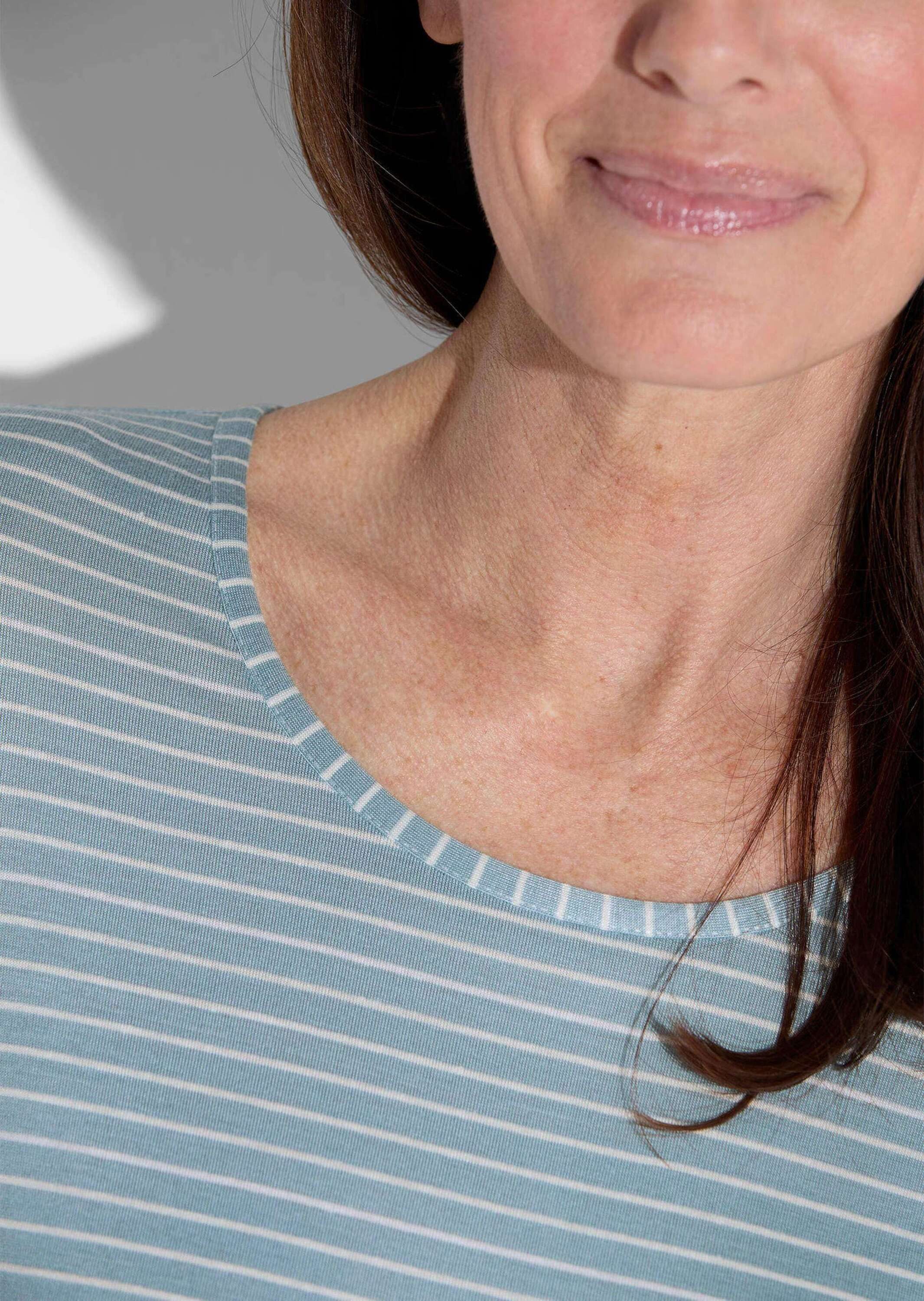 GOLDNER T-Shirt Kurzgröße: Viskoseshirt im Streifen-Look Streifenshirt mit Rundhalsausschnitt und Halbarm