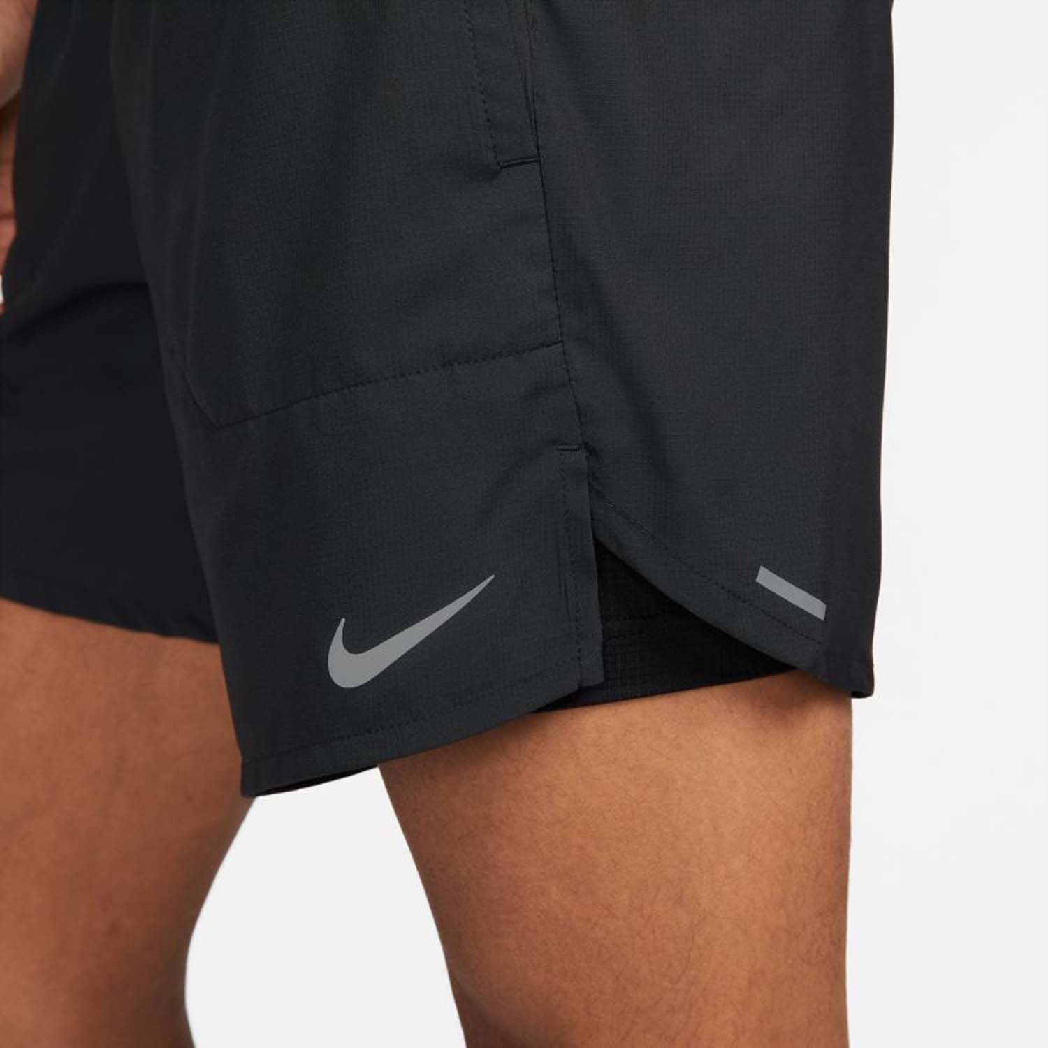 Nike Trainingsshorts Nike Herren Laufshort Dri-FIT Stride 2in1 Short 7In DM4759 – Bild 3 von 5