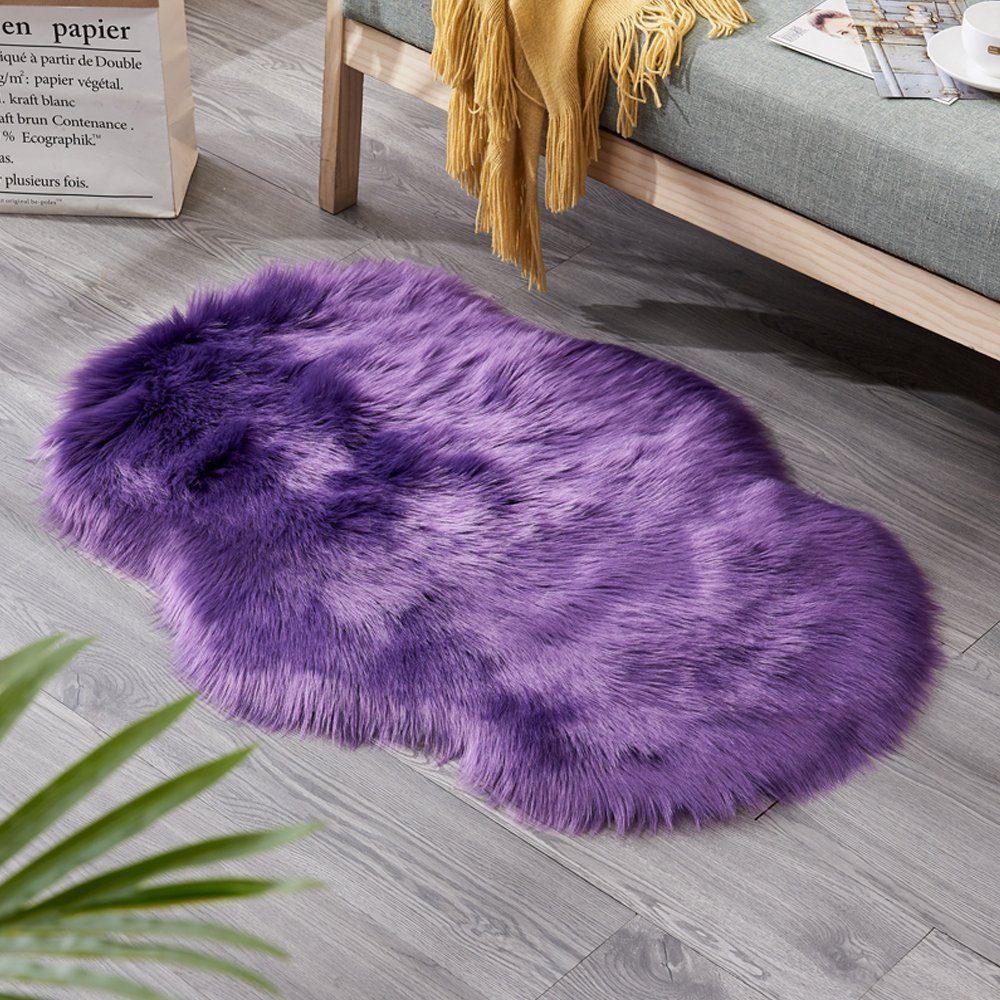 Jibenhome Hochflor-Teppich Faux Lammfell Teppich 60x90cm, Kunstfell Matte, 60x90cm, für Wohnzimmer, Schlafzimmer, Esszimmer und andere Innenräume.