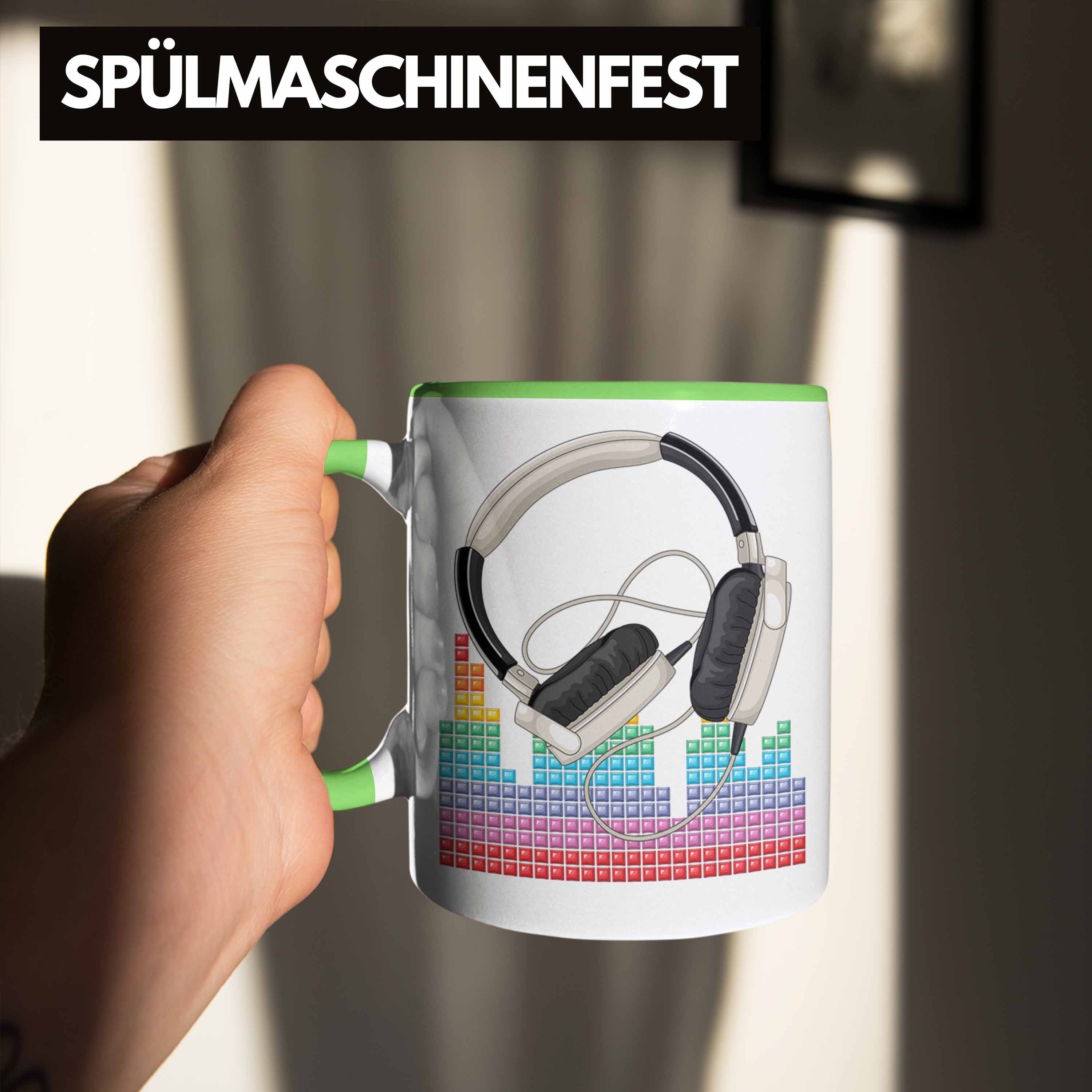 Trendation Tasse Geschenkidee Geschenk Grün Mischpult Tasse Kaffee-Becher DJ für Grafik DJ