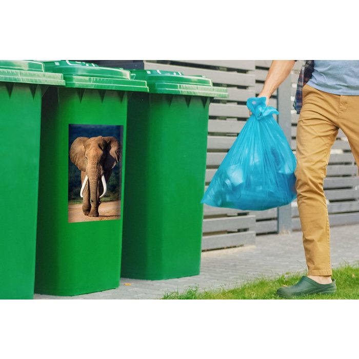 MuchoWow Wandsticker Elefant - Zähne - Natur (1 St) Mülleimer-aufkleber Mülltonne Sticker Container Abfalbehälter QR11044
