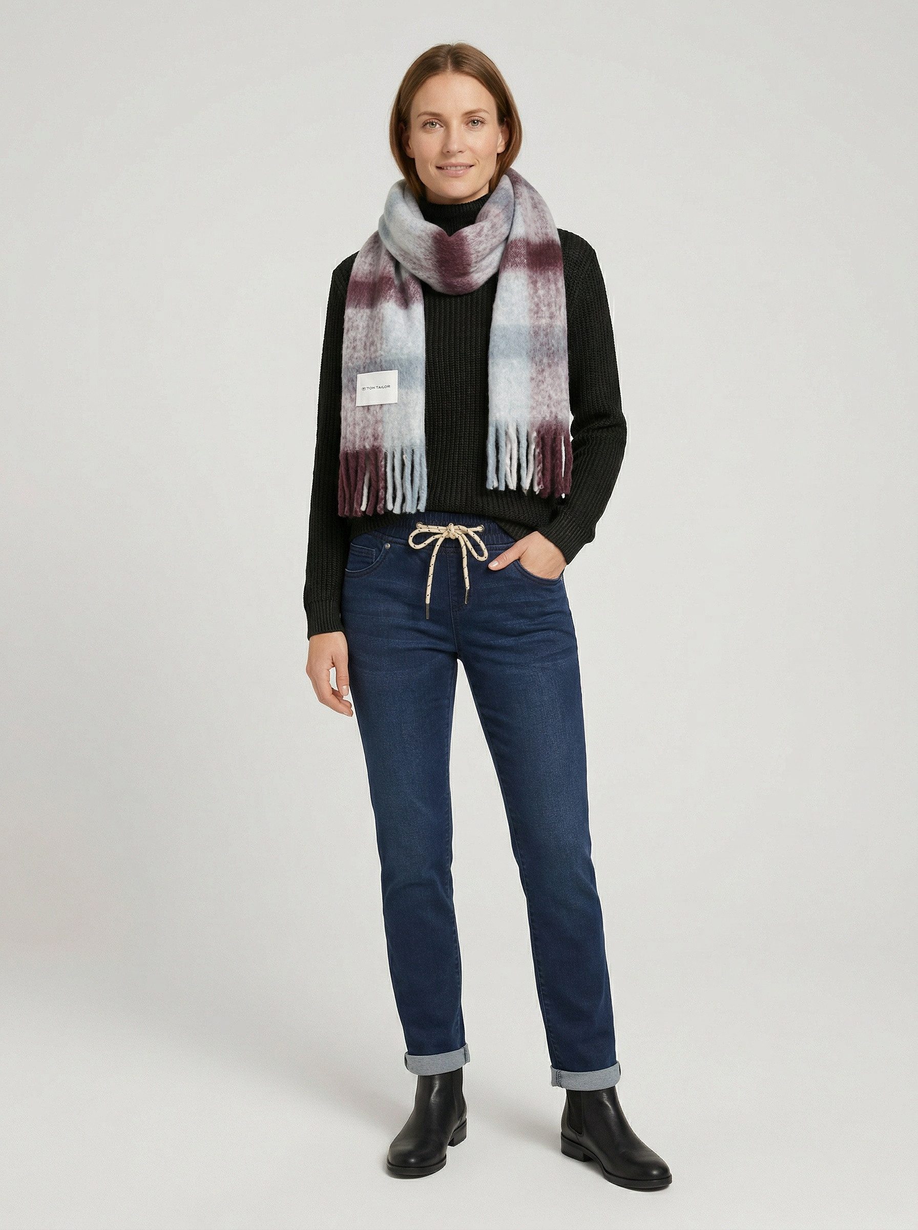 Zum Outfit 8