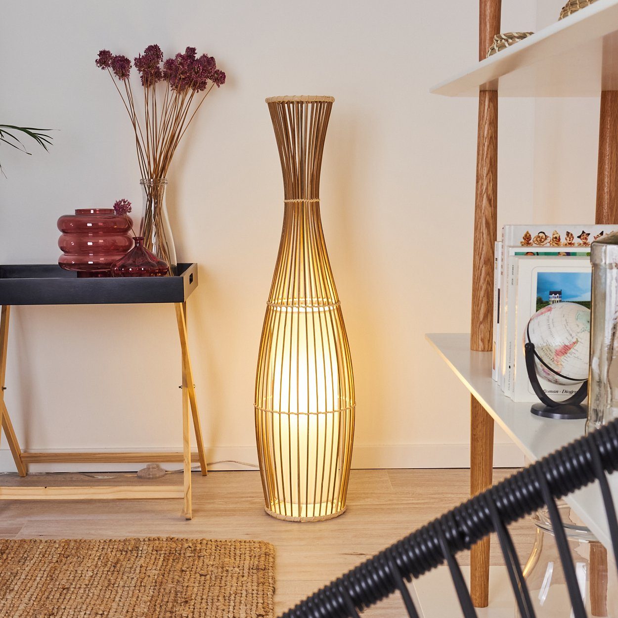 hofstein Stehlampe »Archi« Stehleuchte Vintage Bodenleuchte aus Bambus/Stoff, Natur/Weiß, ohne Leuchtmittel, Ø18cm, E27, im Boho-Style mit Fußschalter am Kabel – Bild 3 von 5