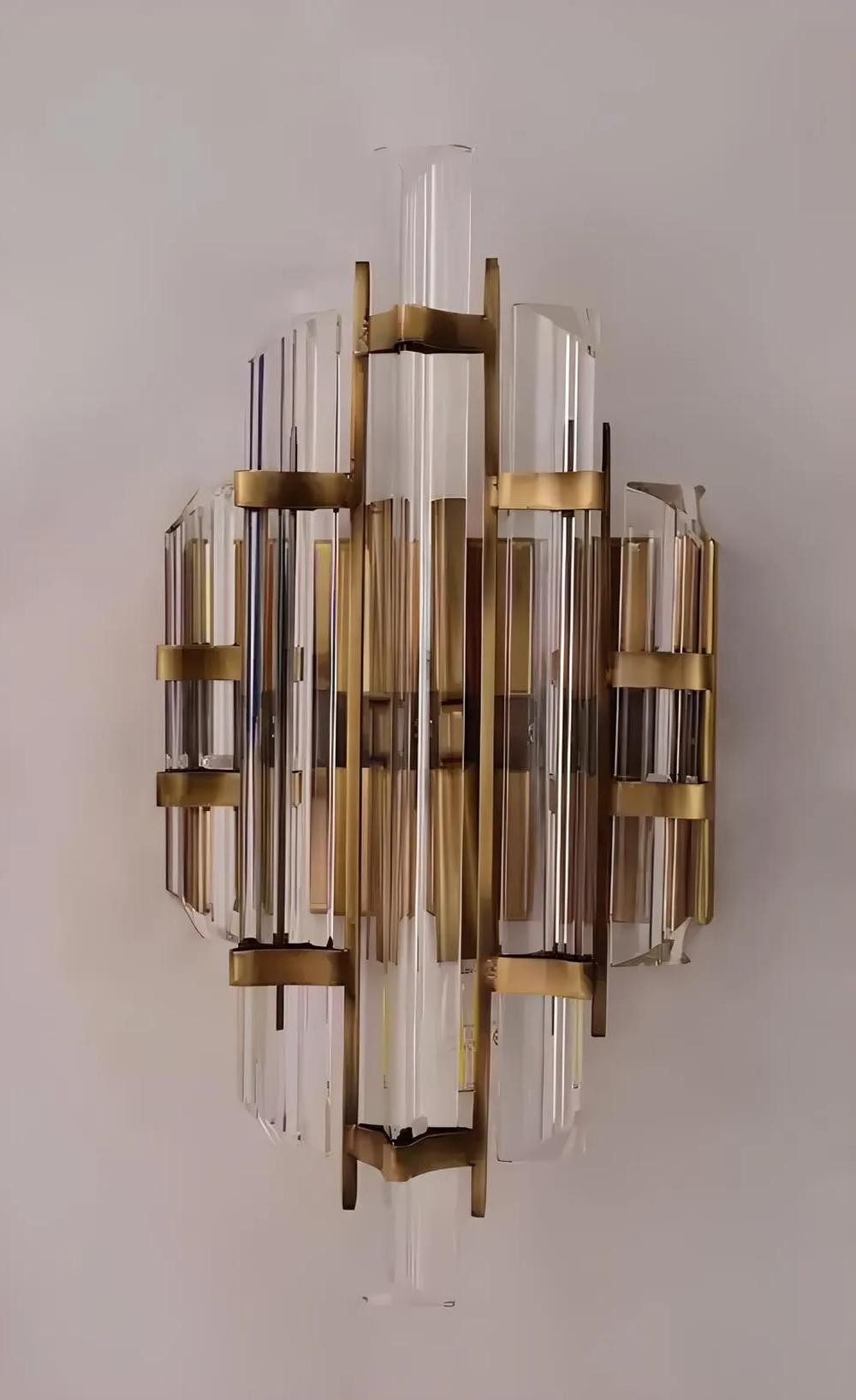 Xlmoebel Wandleuchte Elegante Wandleuchte aus Metall für modernes Wohnambiente, Keine Funktionen, Hergestellt in Europa