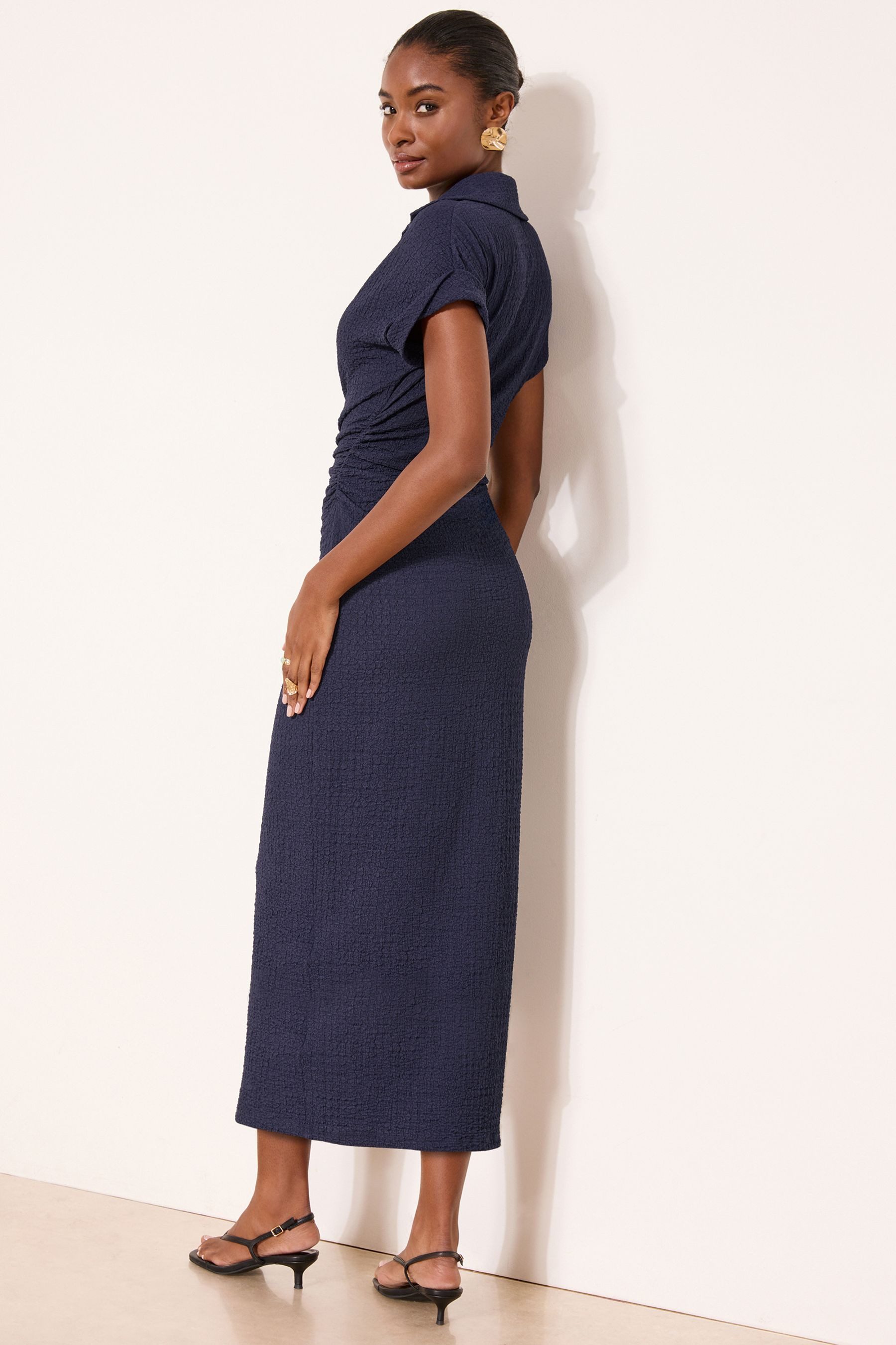 LIPSY Hemdblusenkleid Lipsy Midi-Hemdblusenkleid, Kurzgröße (1-tlg)