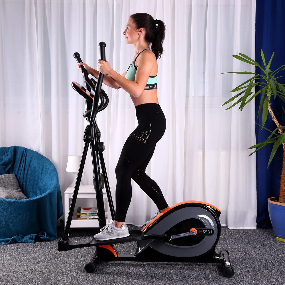 HMS Heimtrainer Crosstrainer Ellipsentrainer Ausdauertrainer (Spar-Set, 1-tlg., 122 x 57 x 159 cm leise), 8 Widerstandsstufen, Bluetooth, Kinomap-App, Transportrollen