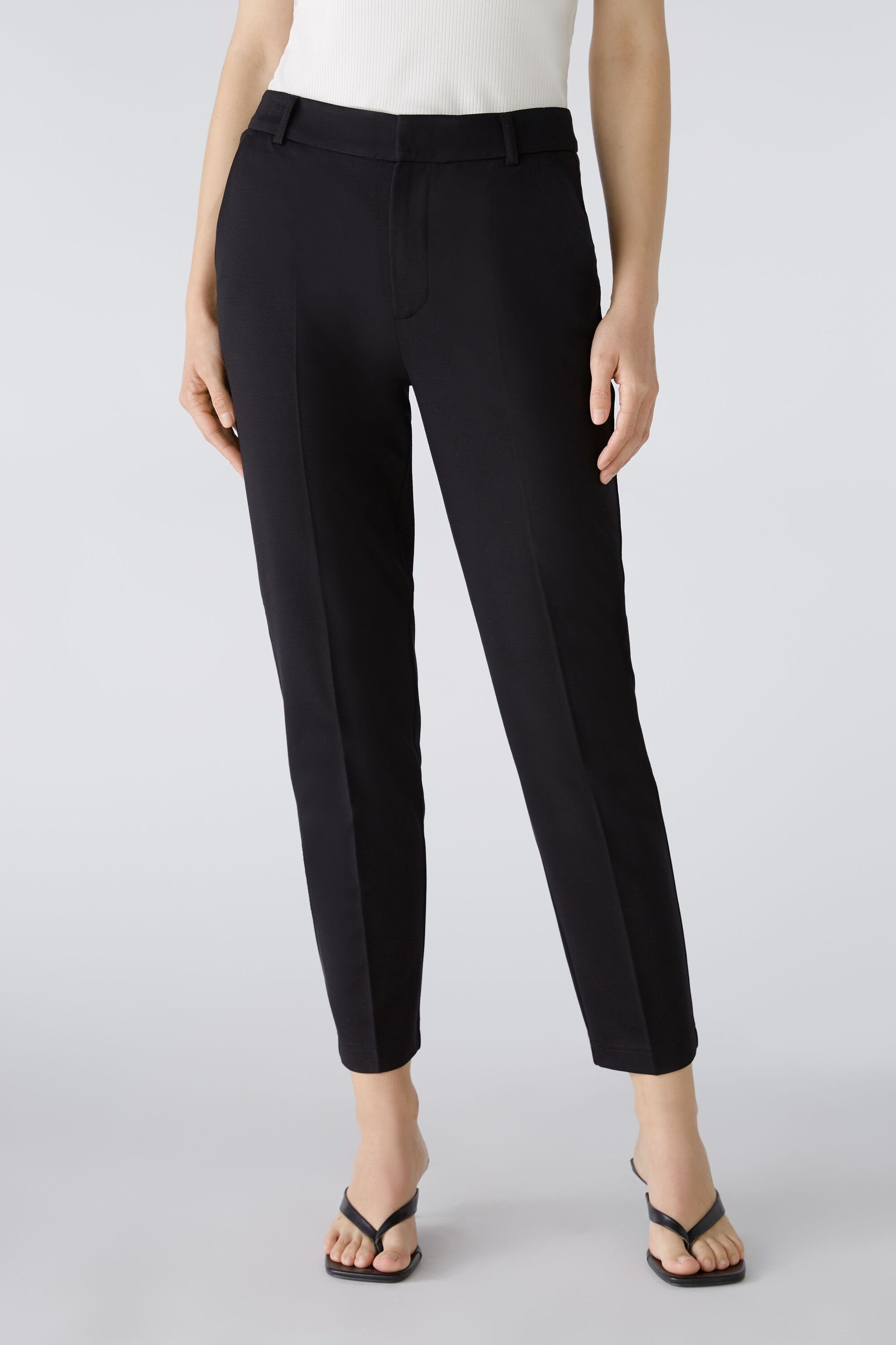 Oui Stoffhose black Jerseyhose Fit, Slim cropped FEYLIA