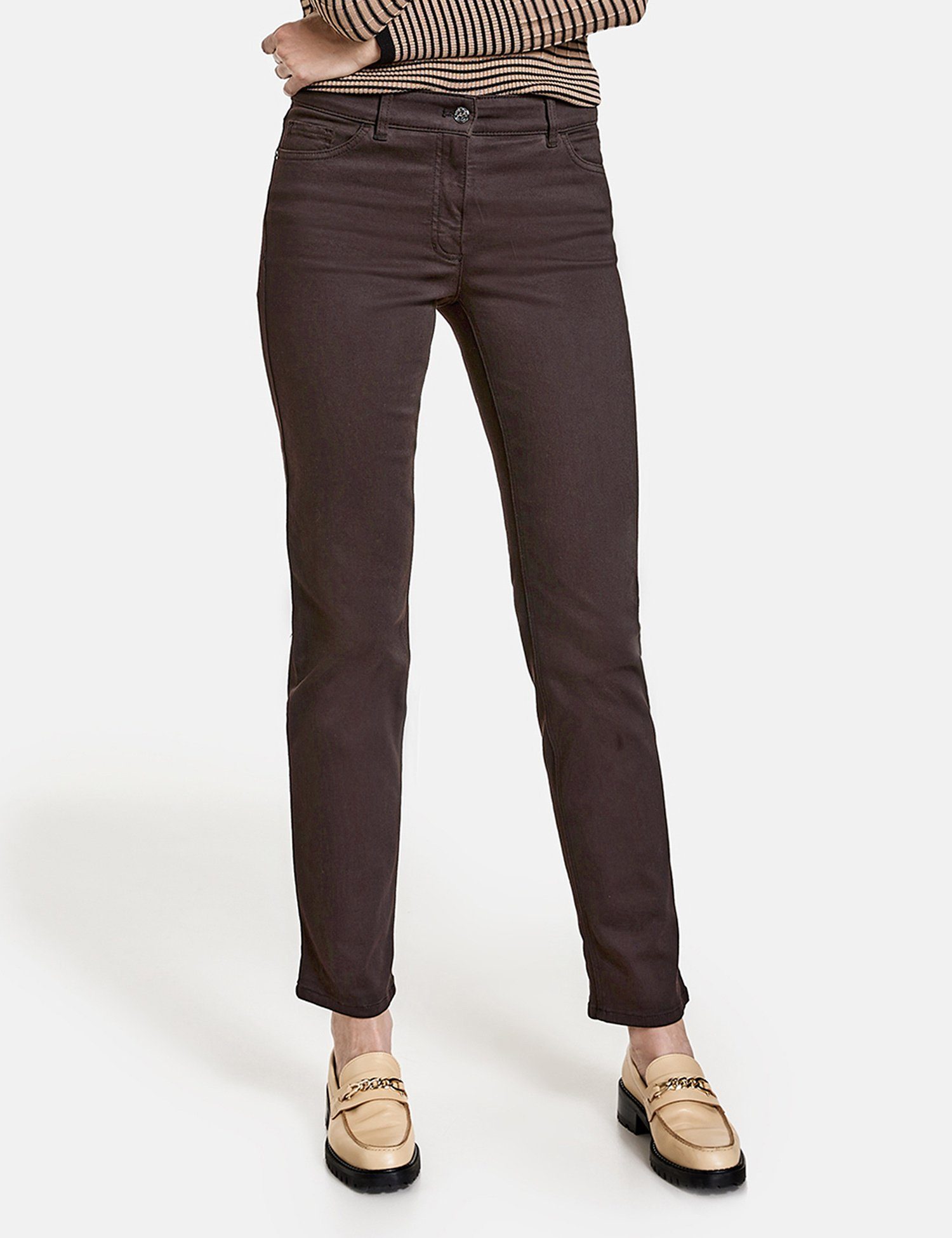 GERRY WEBER Stretch-Jeans 5-Pocket Jeans Straight Fit Kurzgröße Braun