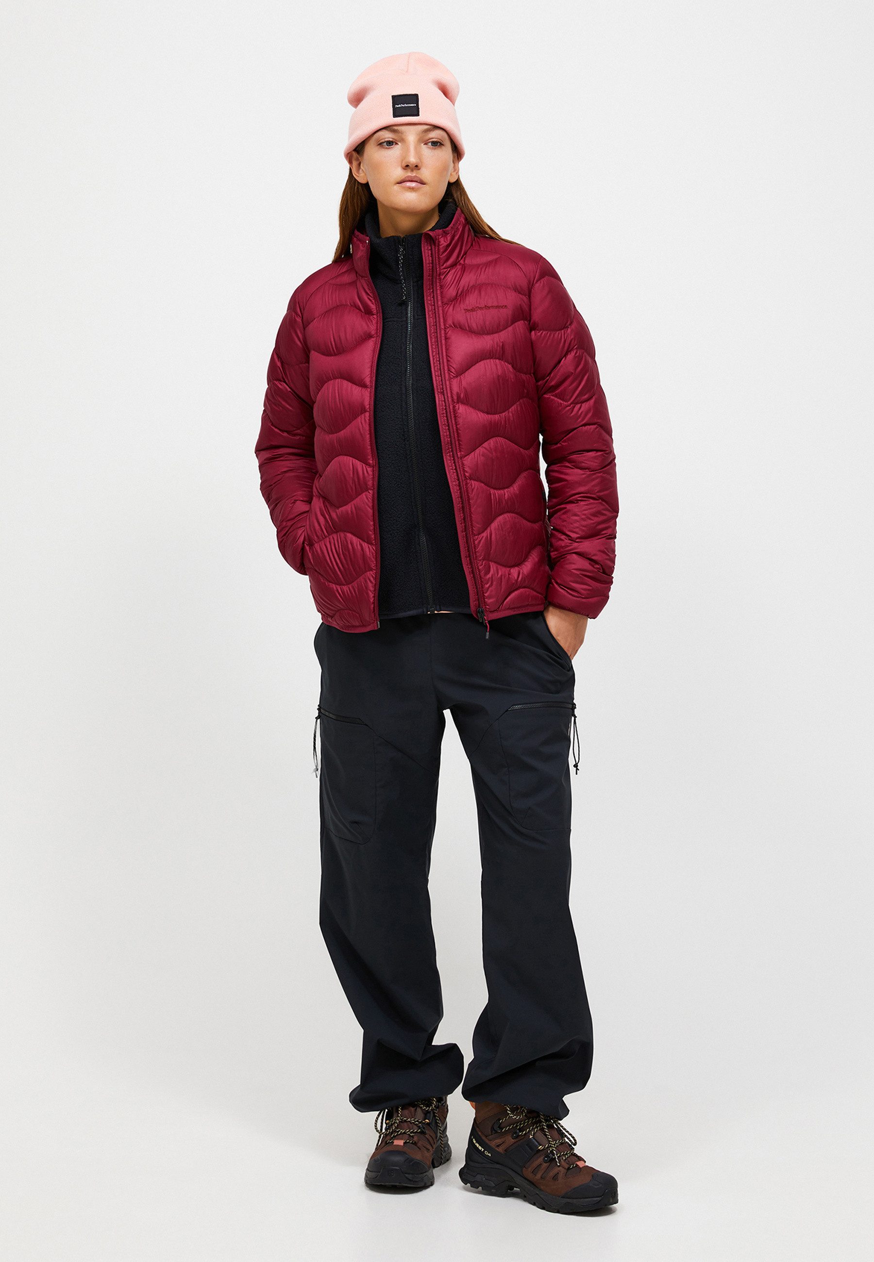 Peak Performance Daunenjacke W Helium Lightweight Down Jacket mit sportivem Design