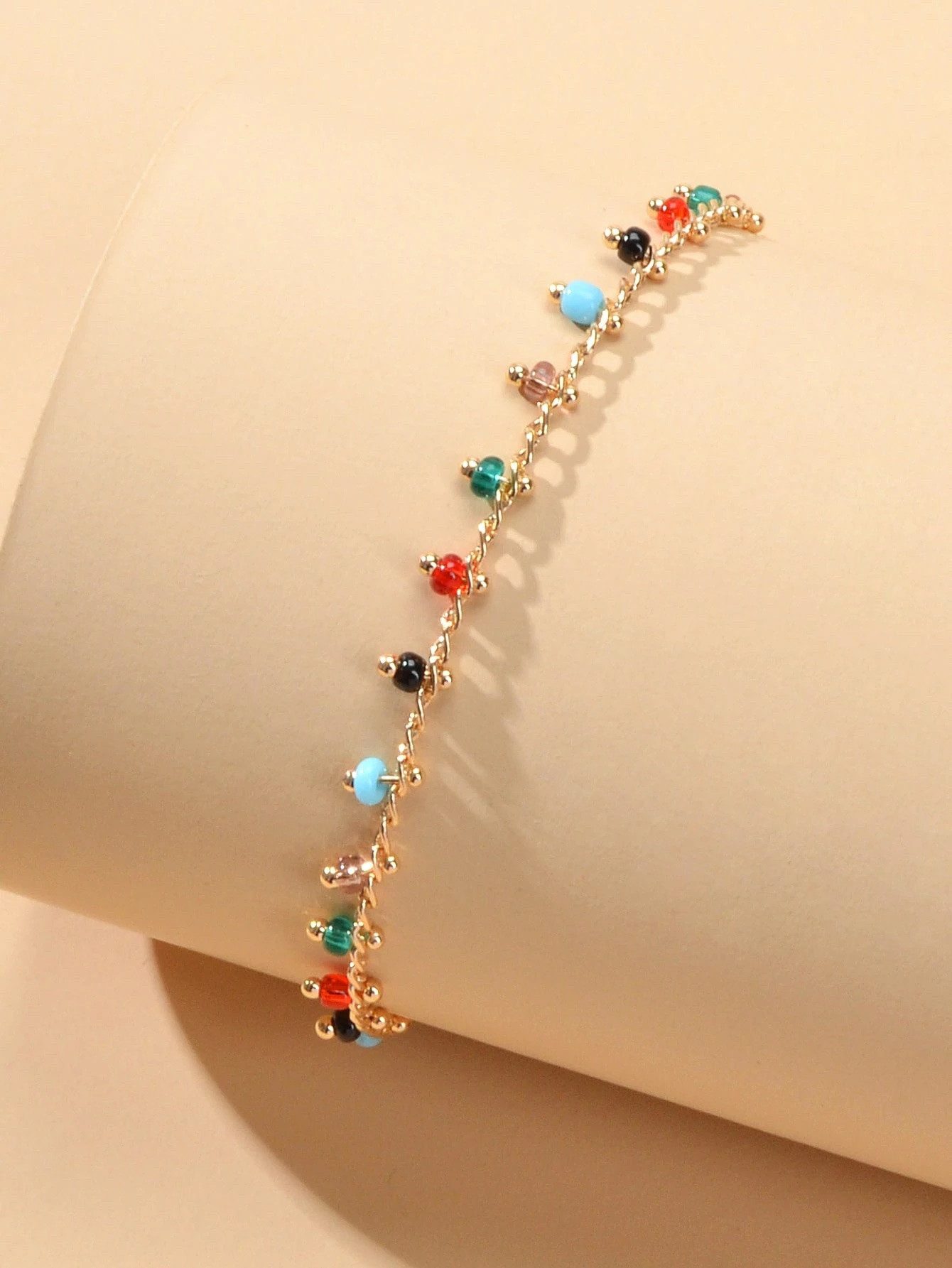 The Beauty House Fußkette Bunte Fußkette Damen – Vergoldetes Fußkettchen mit Perlen, – Boho Sommer Schmuck – Verstellbar