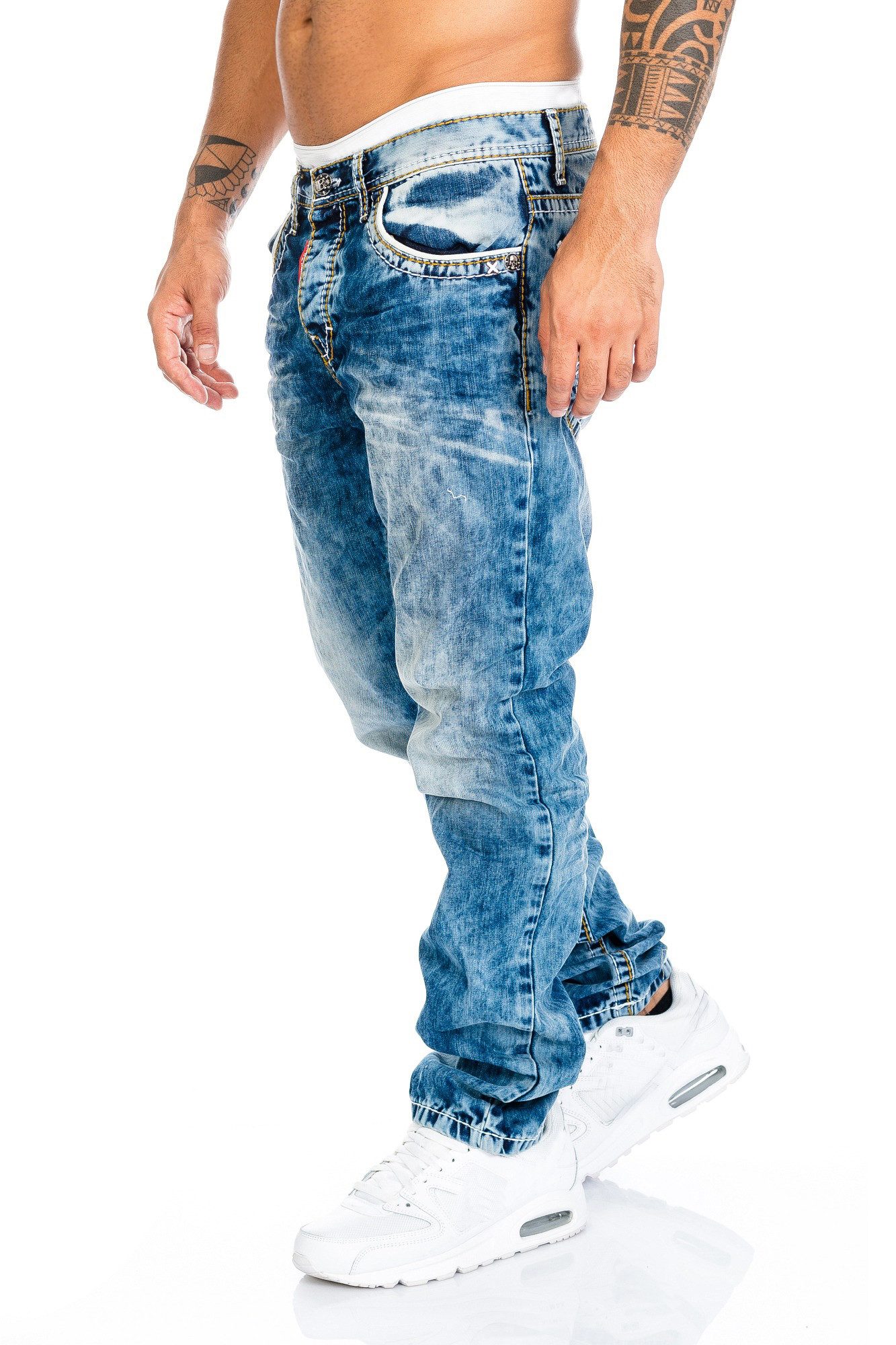 Cipo & Baxx Regular-fit-Jeans Jeans Hose mit dicken Nähten Stylische Design günstig online kaufen