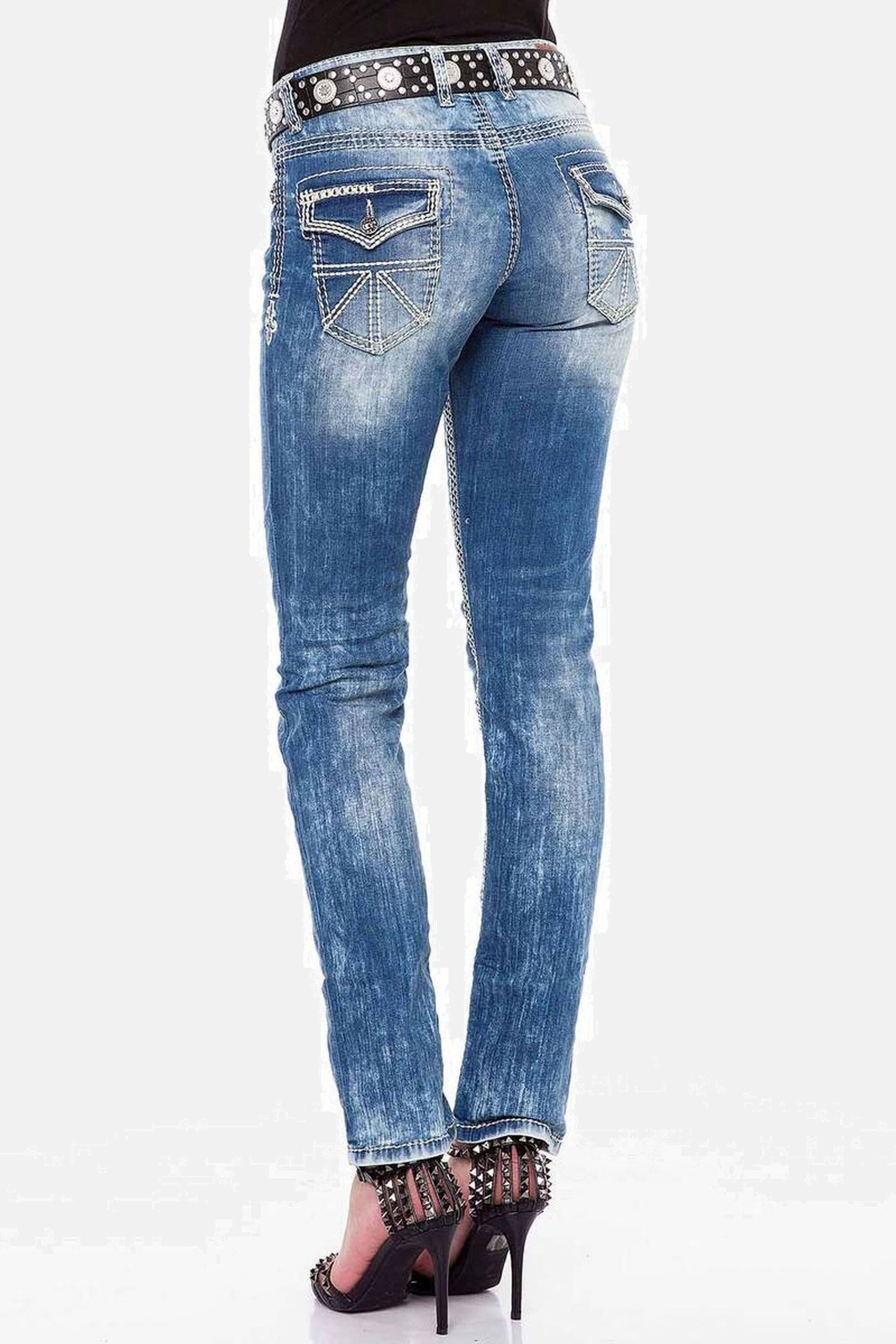 Cipo & Baxx Slim-fit-Jeans Jeans mit weißen Nähten, WD201