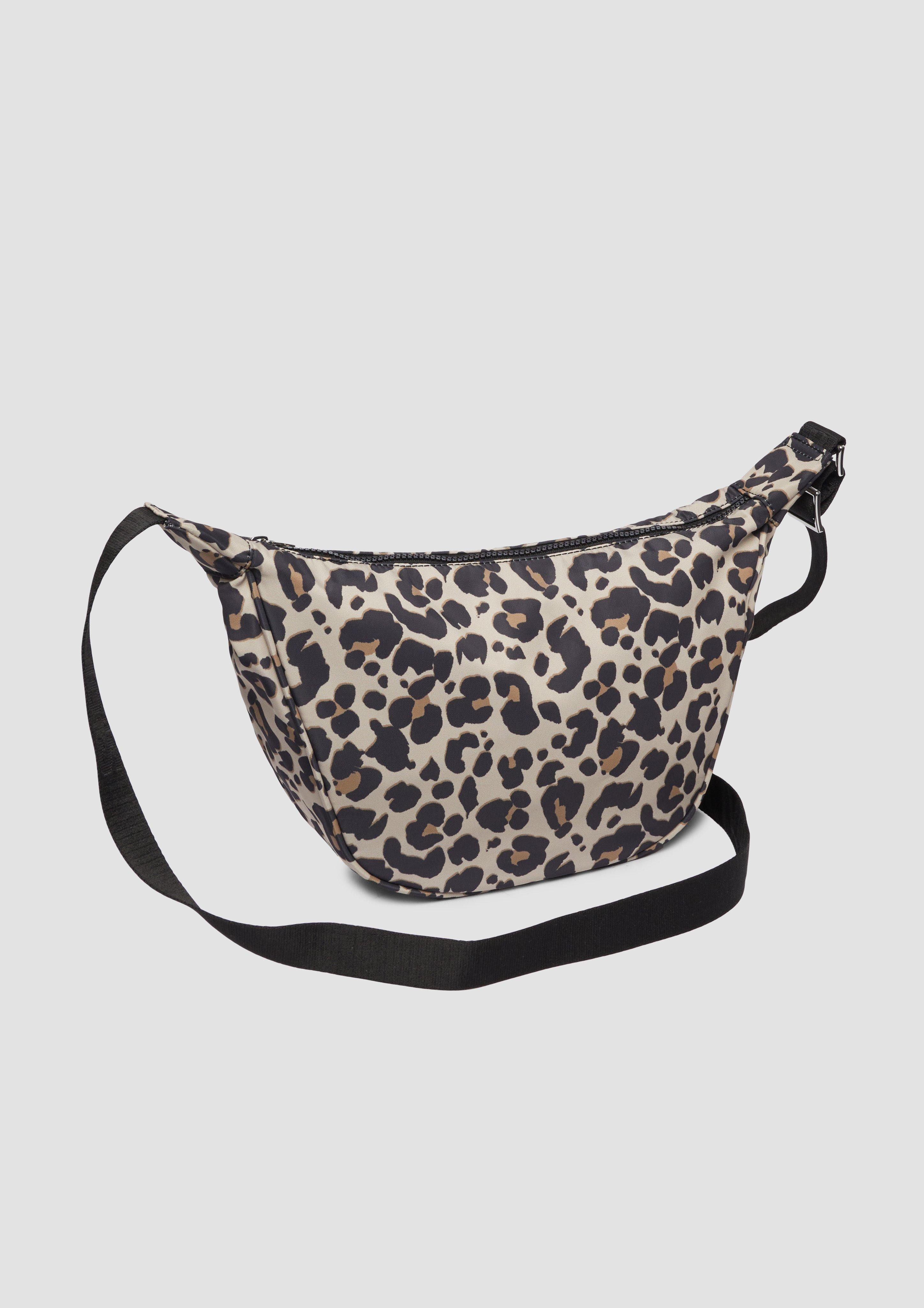 s.Oliver Tragetasche Crossbody-Bag mit Leo-Muster günstig online kaufen