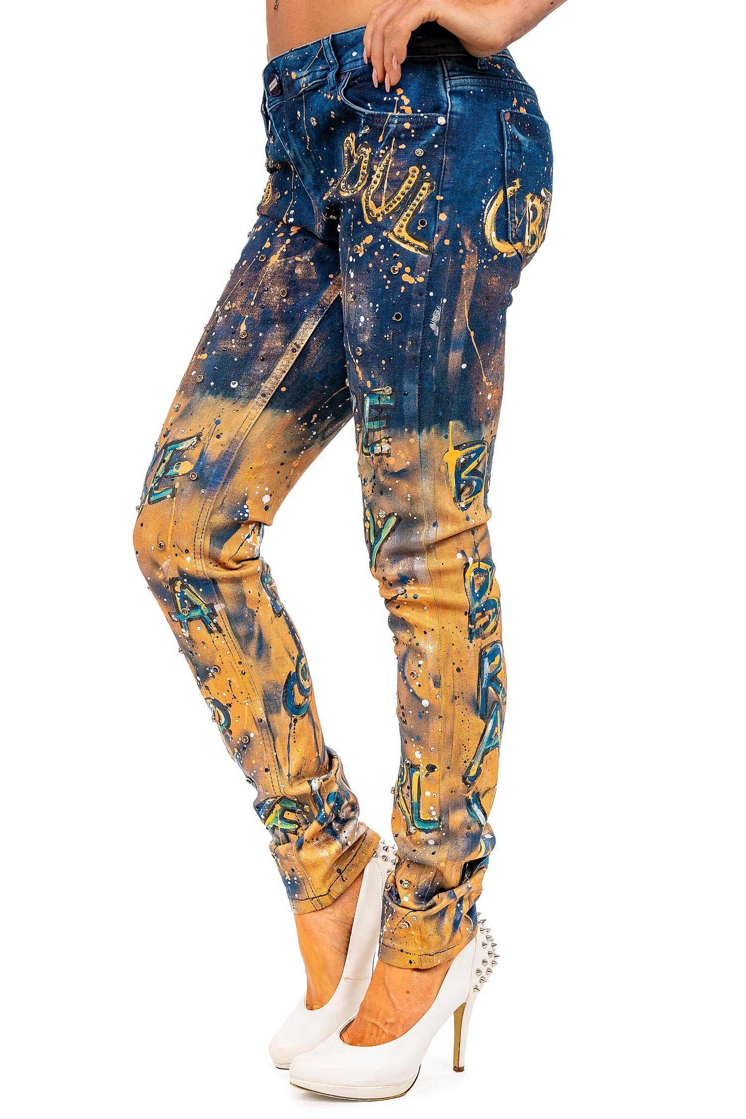 Cipo & Baxx Slim-fit-Jeans Auffällige Hose BA-WD440 im Modischen Design mit Allover-Print