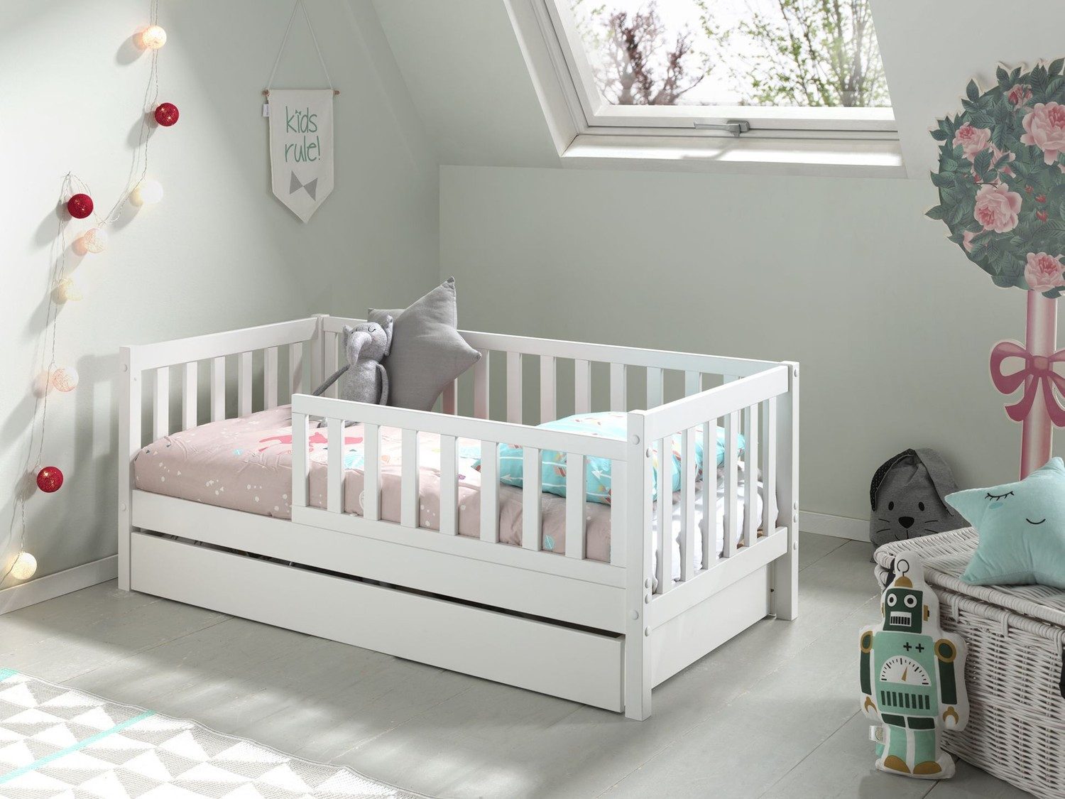 Natur24 Einzelbett Juniorbett 70 x 140 cm Schublade Kiefer MDF Weiß