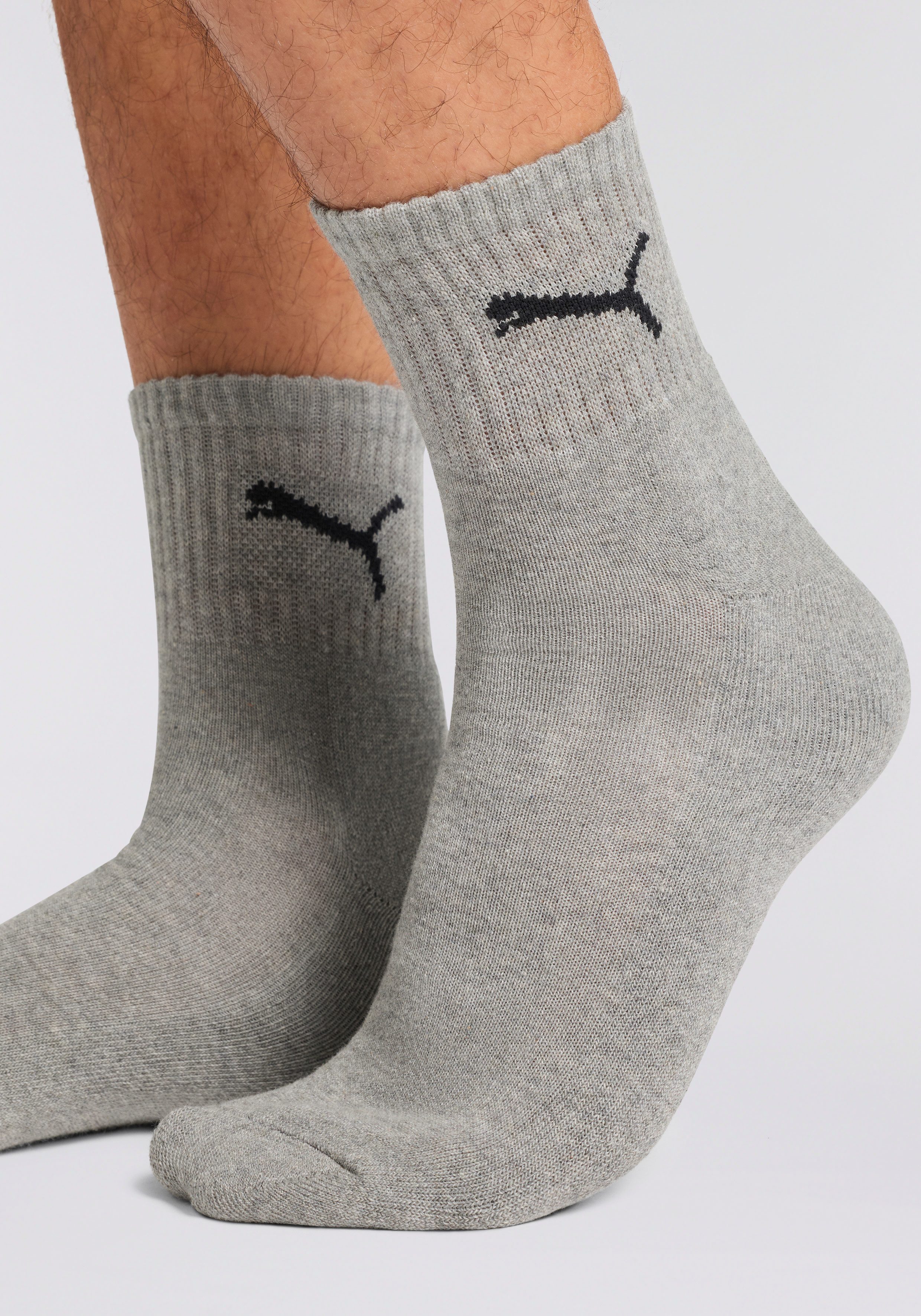 PUMA Sportsocken short crew (3-Paar) im 3er-Pack, mit gepolsterter Frottee-Sohle, atmungsaktiv, elastisch – Bild 4 von 5