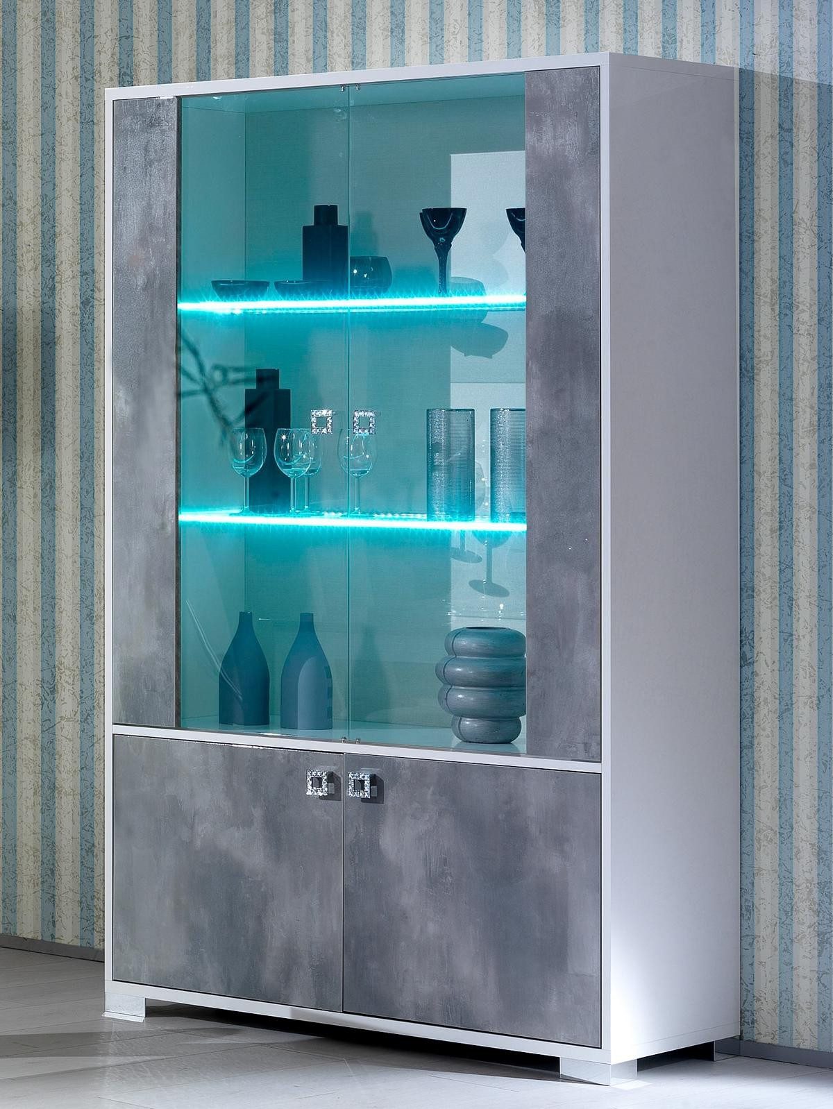 Xlmoebel Vitrine Kommode mit Glasfront und LED-Beleuchtung im modernen Design Made in Europa