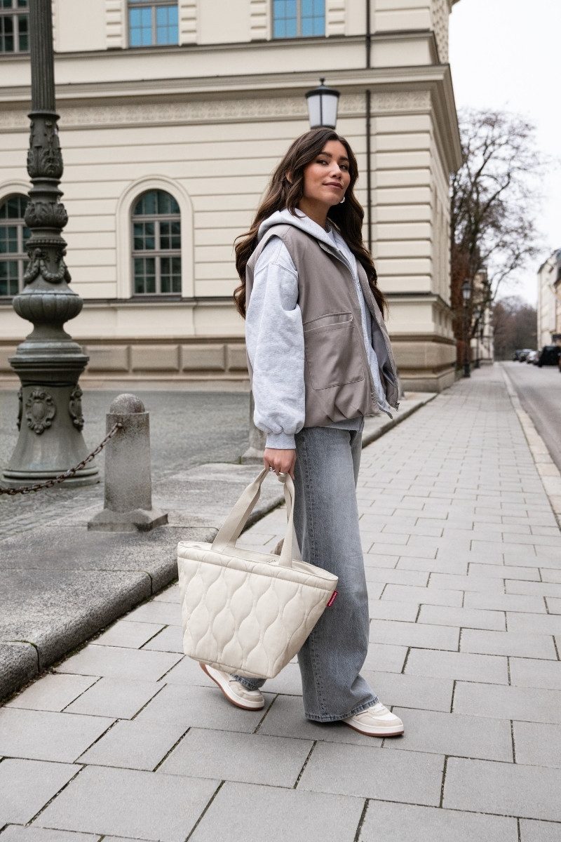 REISENTHEL® Tragetasche shopper M puffer stone – Bild 5 von 5