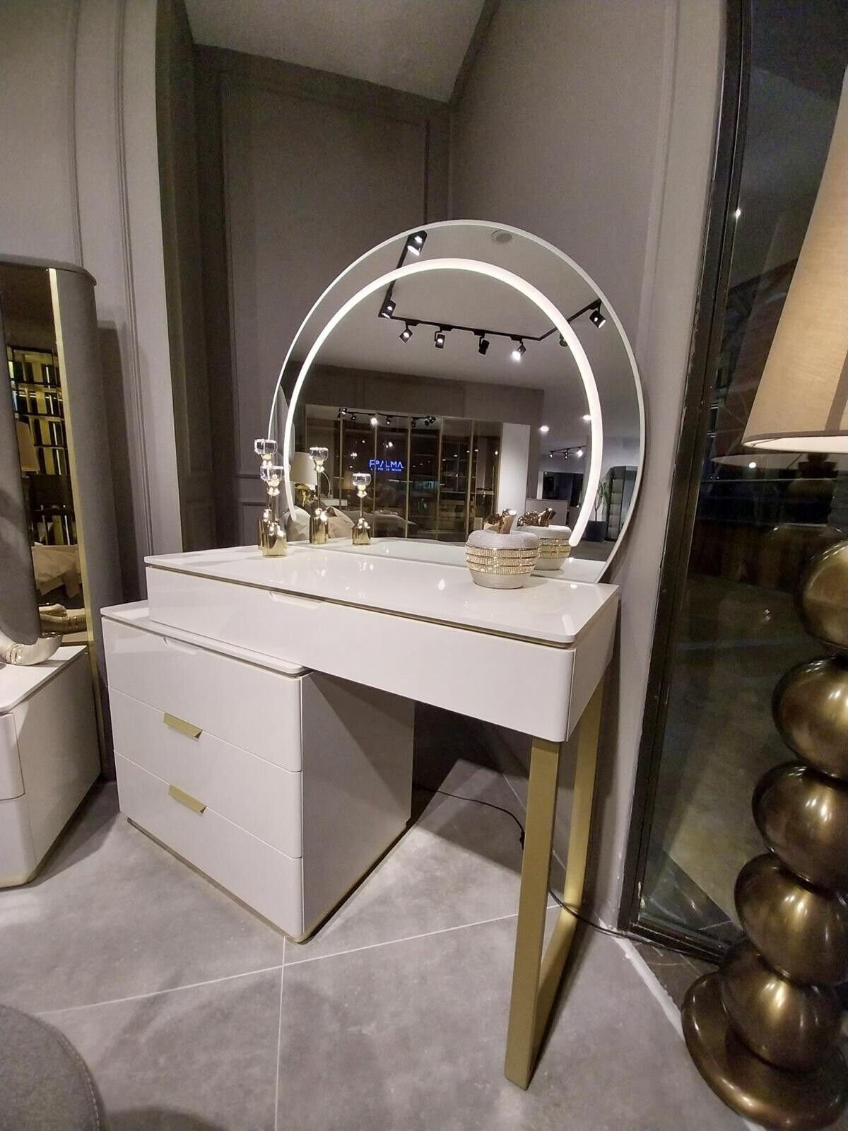Schminktisch Design Schminktisch mit Spiegel Luxus Schlafzimmer Möbel Sofort