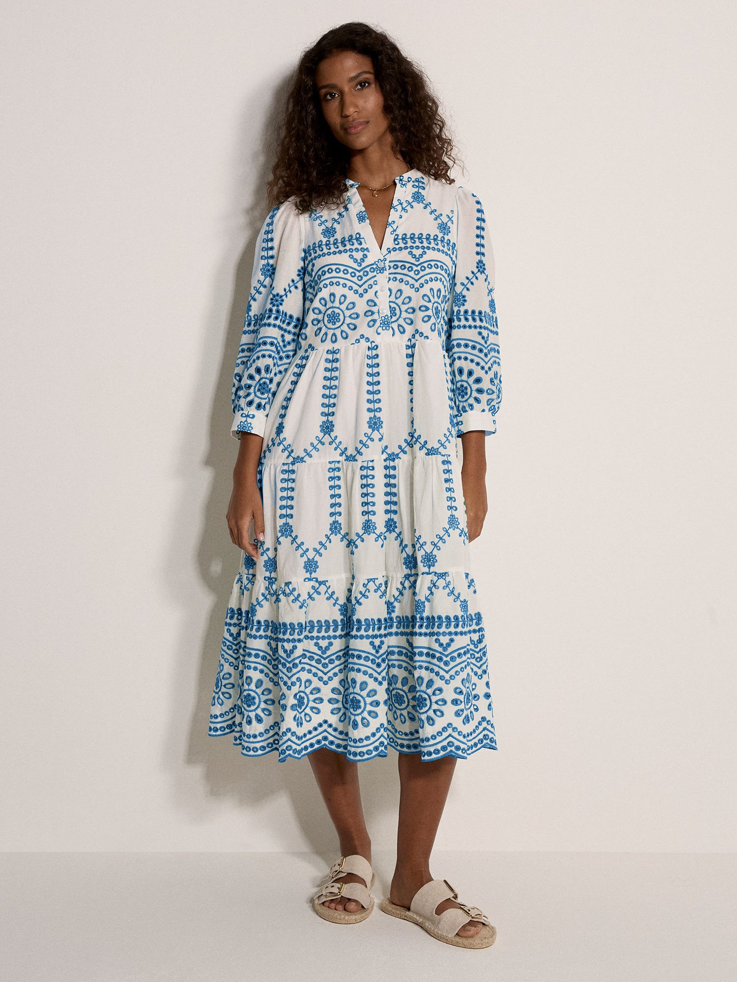 Spitzenkleid Midi-Kleid mit floraler Broderie Anglaise