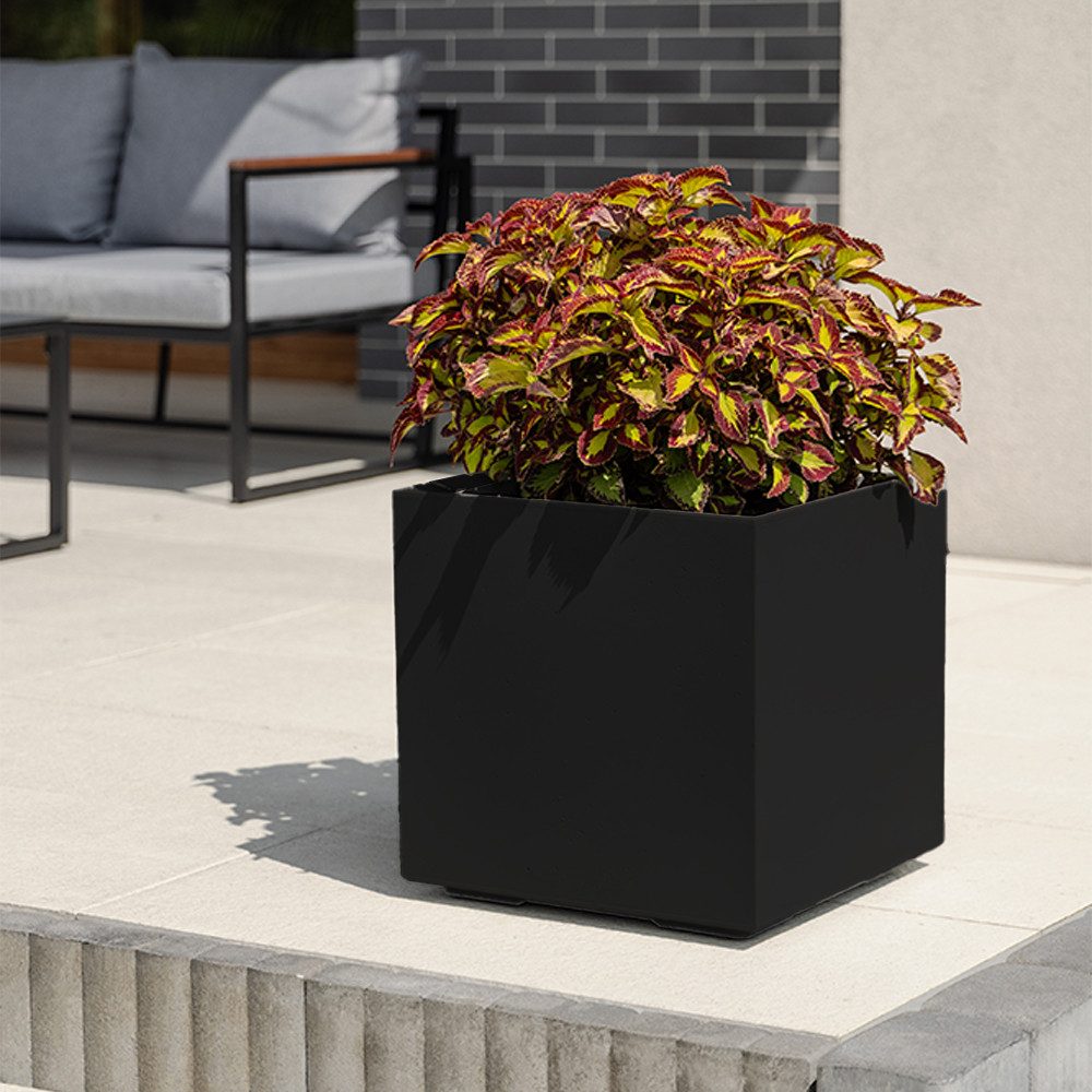 ONDIS24 Pflanzkübel Caro Beton Optik Blumenkübel mit Rollen aus Kunststoff 100% Recycled, frostsicher und UV-beständig