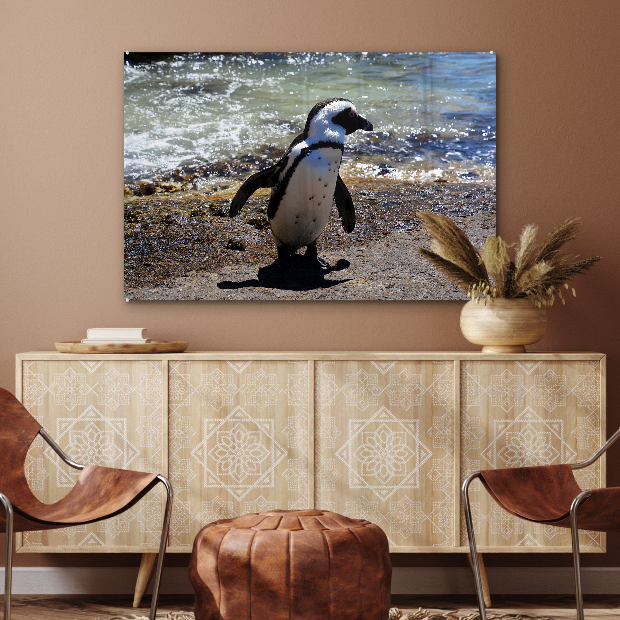 sich Acrylglasbild Wohnzimmer schlängelt Schlafzimmer den (1 Strand St), MuchoWow Humboldt-Pinguin in Acrylglasbilder Peru, über &