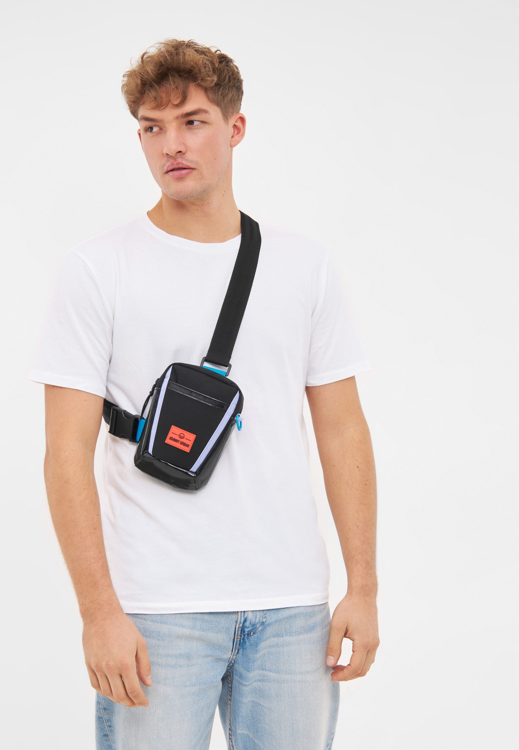Johnny Urban Umhängetasche Lex Front Pack günstig online kaufen