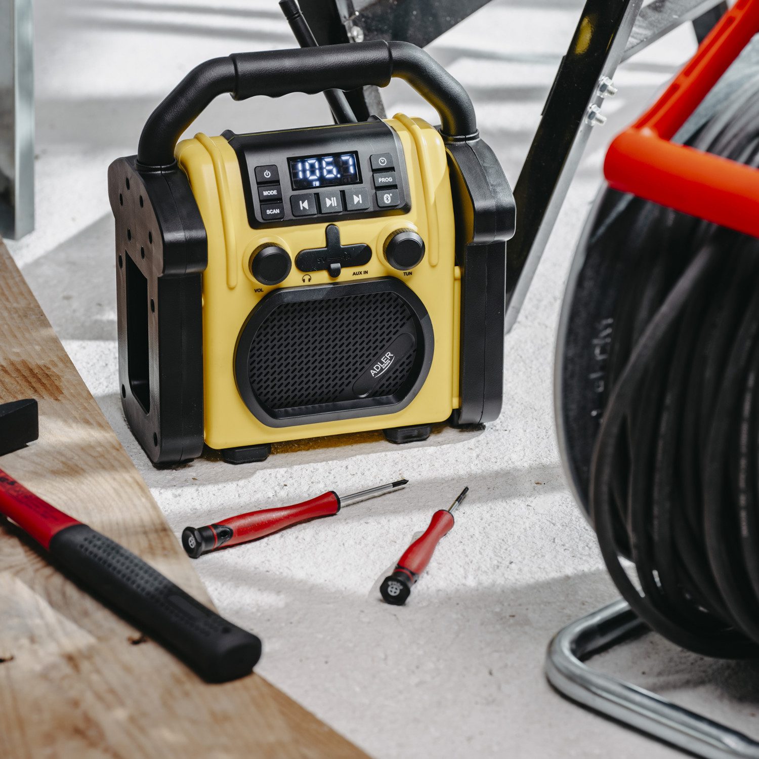 Adler IPX54 10 W AD 1911 Baustellenradio (Bluetooth 5.1)