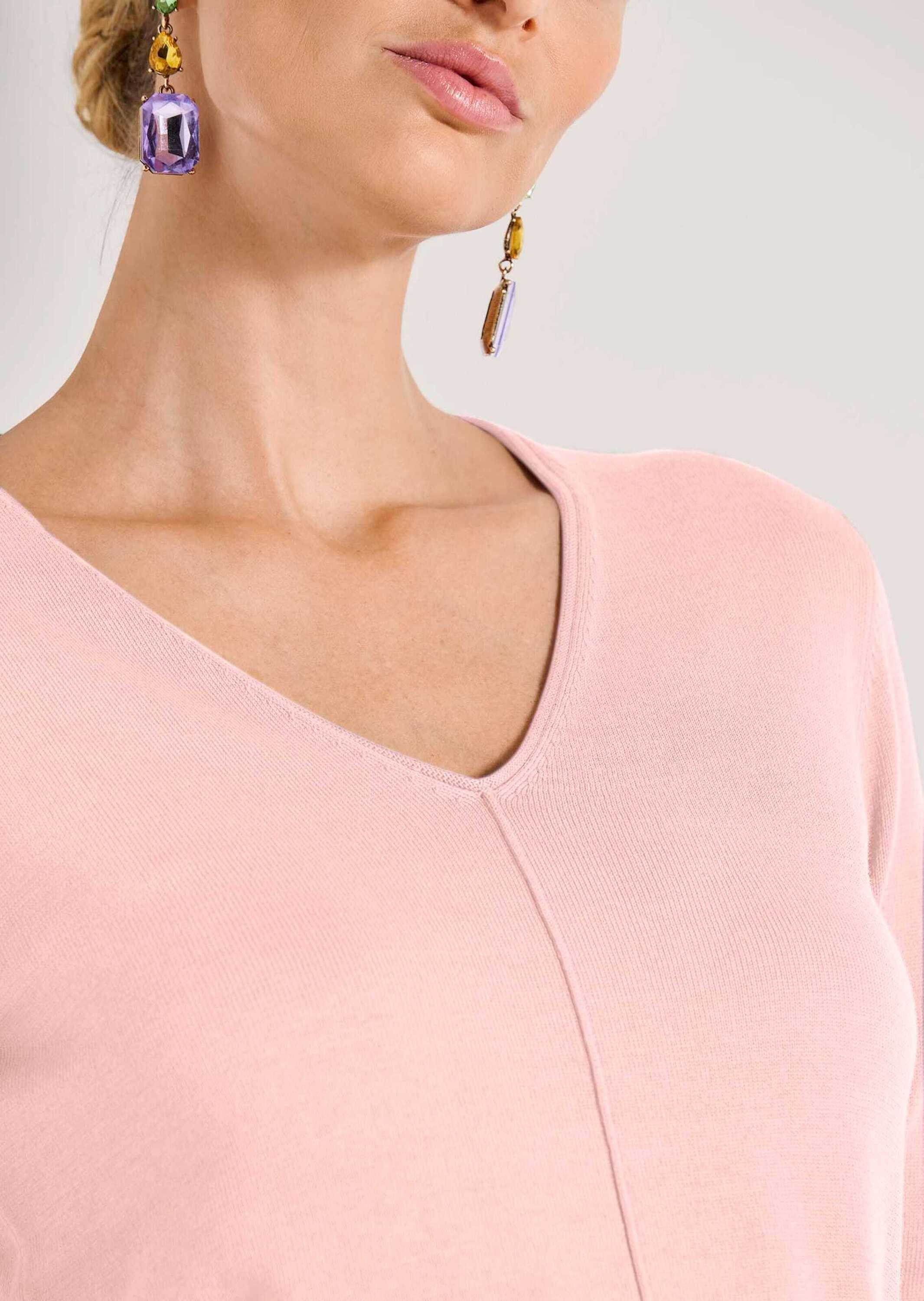 MADELEINE Strickpullover Schlichter Baumwollpullover mit V-Ausschnitt Basicshirt mit Ziernaht, Rippenblenden und Langarm