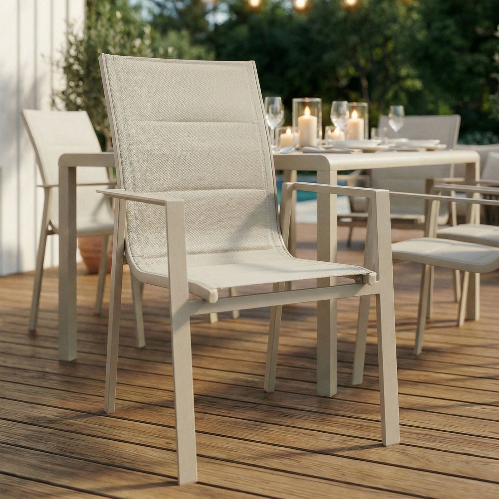 IDIMEX Gartenstuhl TRAPANI (6 St), Terrassenstühle im 6er Set mit Armlehnen, wetterfest Champagner