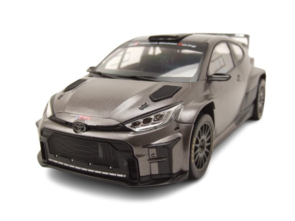 ixo Models Modellauto Toyota GR Yaris Rallye2 2024 matt grau, Maßstab 1:18
