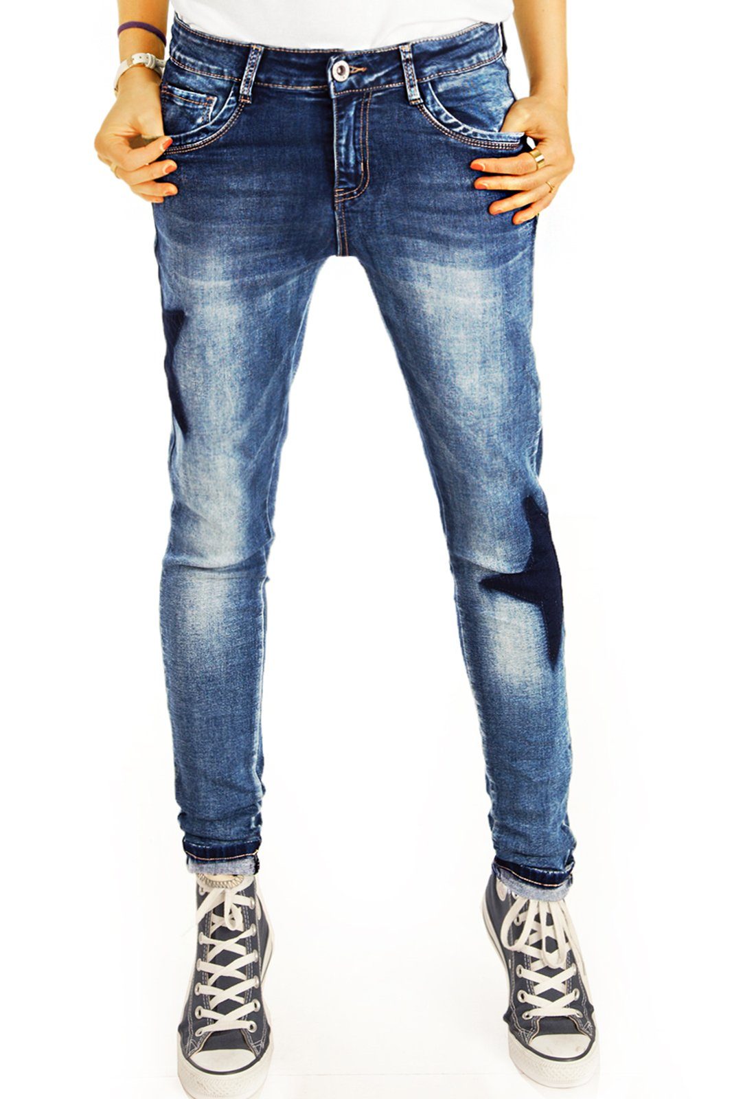 be styled Tapered-fit-Jeans Boyfriend Jeans Hose Tapered Passform Hüftjeans  - Damen - j43k mit Stretch-Anteil, 5-Pocket-Style, Stern-Print