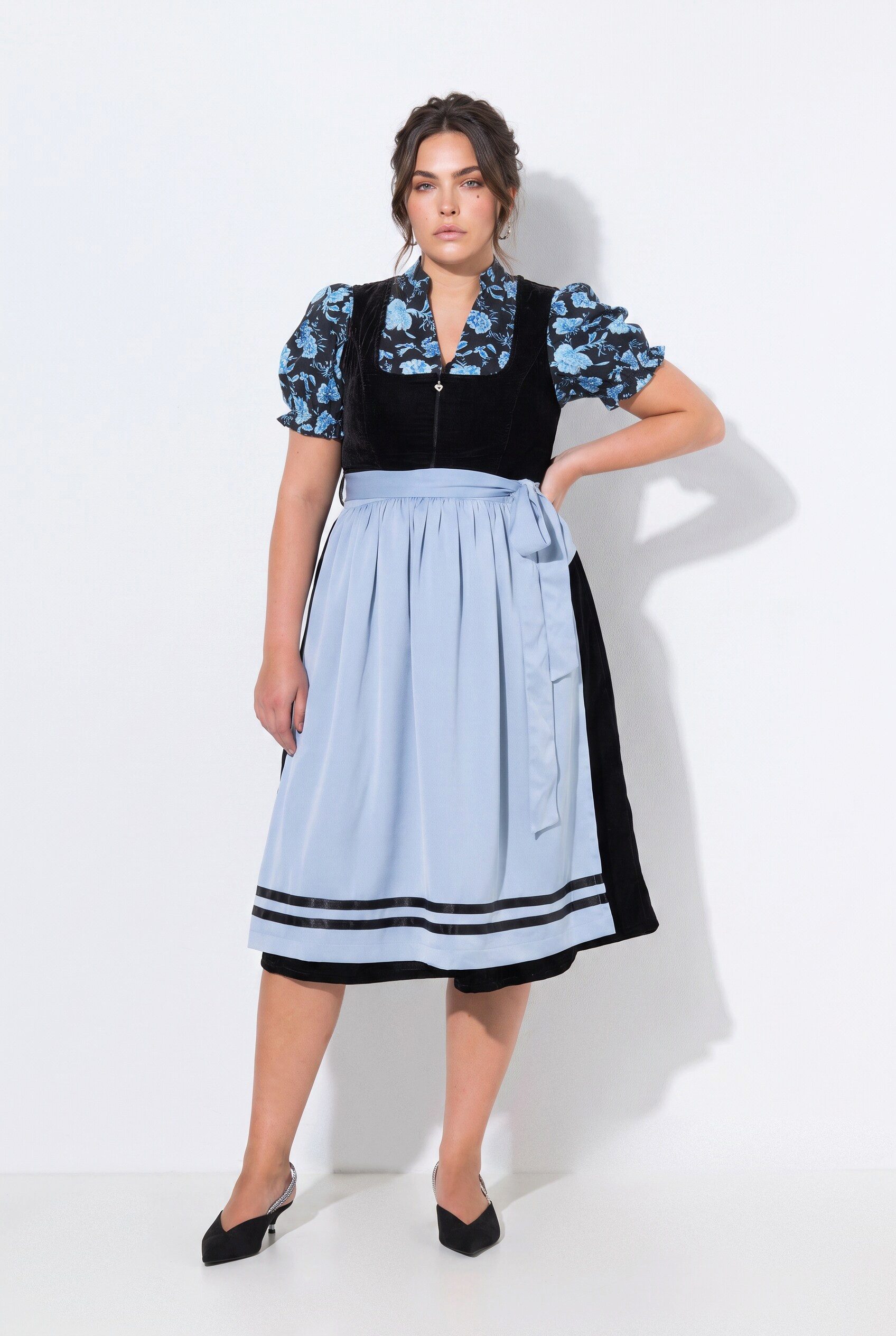 Ulla Popken Dirndl Samt-Dirndl Herz-Anhänger Carré-Ausschnitt