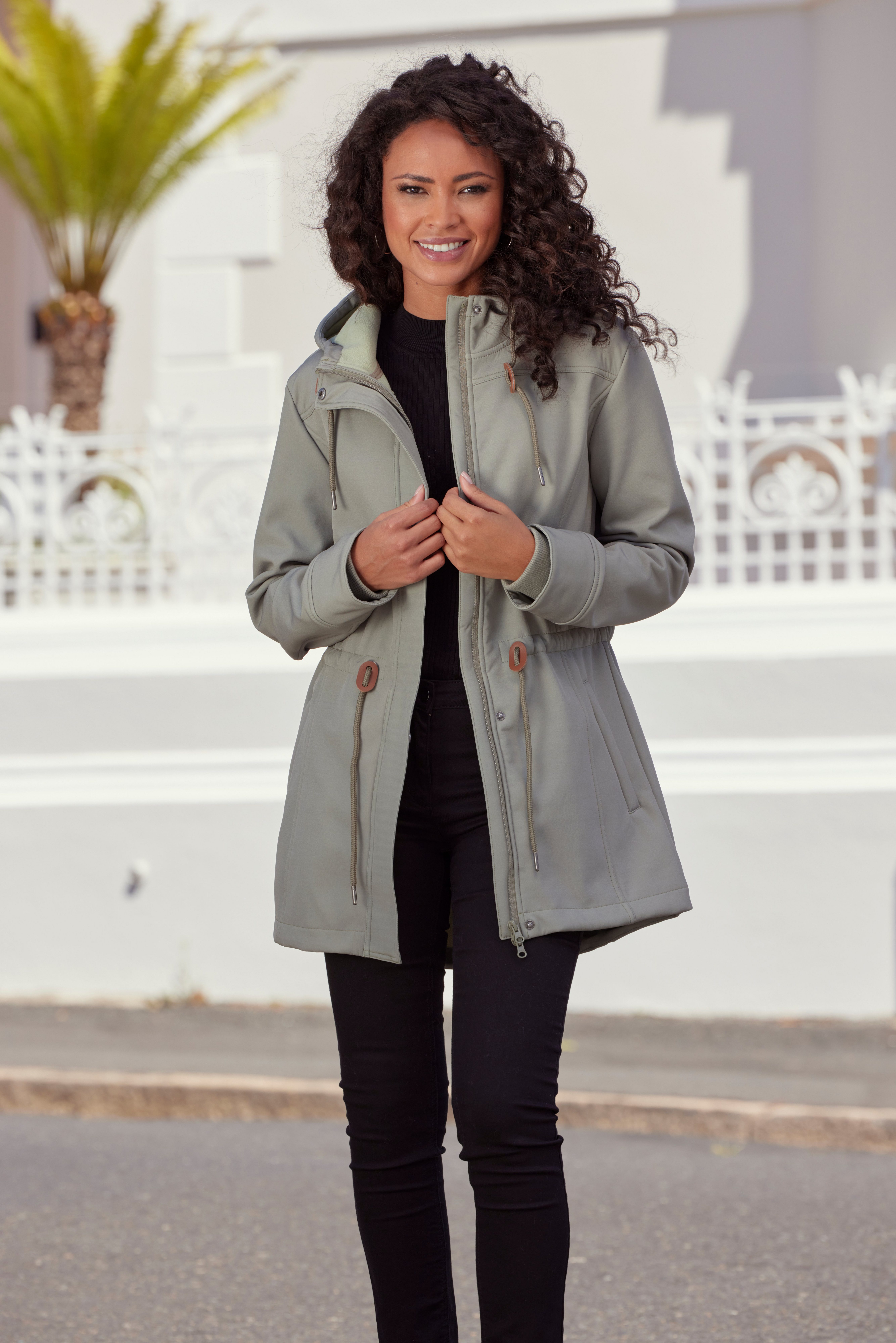 vivance active Softshelljacke mit Kordelzug an der Taille