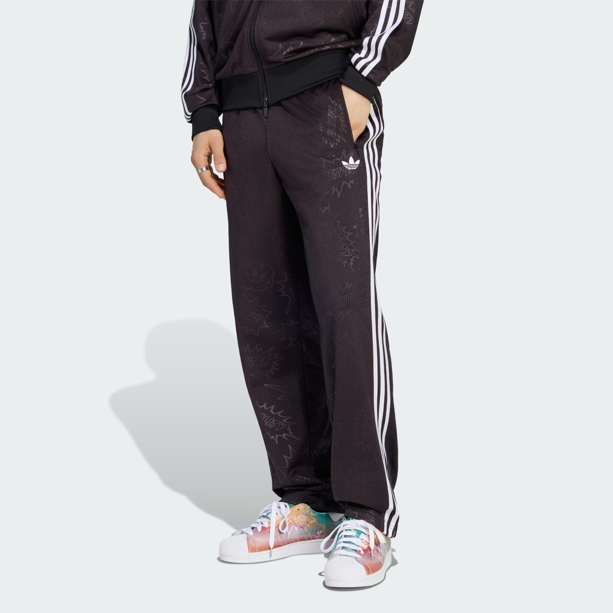 adidas Originals Jogginghose LOVE UNITES FB TP TRAININGSHOSE (1-tlg)