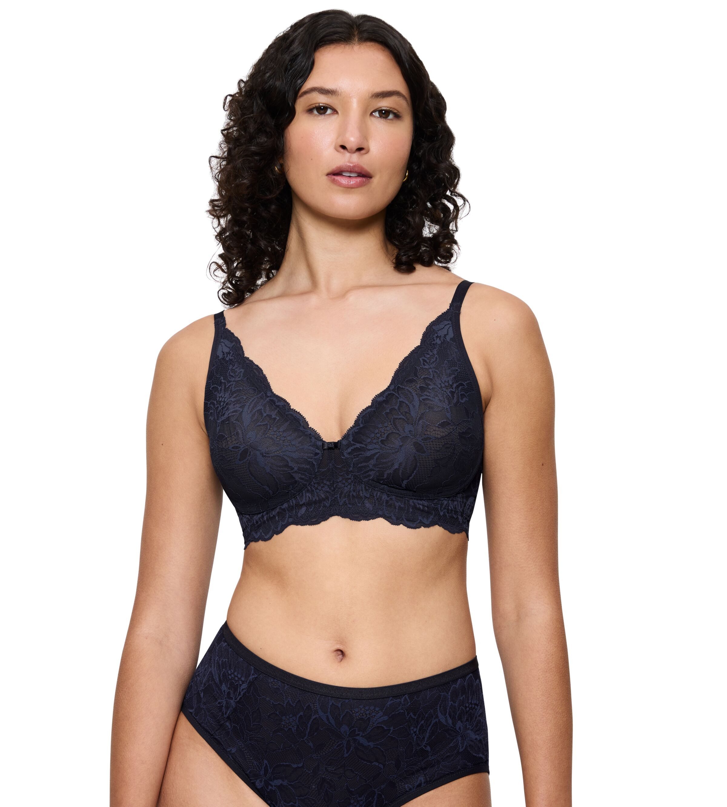 Triumph Bügelloser BH Amourette Charm T Stretch-Spitze, leicht, weich, tiefer V-Ausschnitt