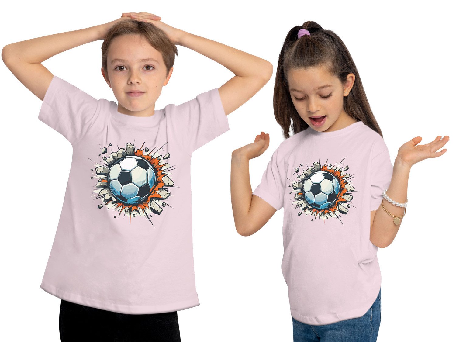 MyDesign24 T-Shirt Kinder Fussball Print Shirt - Fussball der durch Wand fliegt Bedrucktes Jungen und Mädchen Fussball T-Shirt i483
