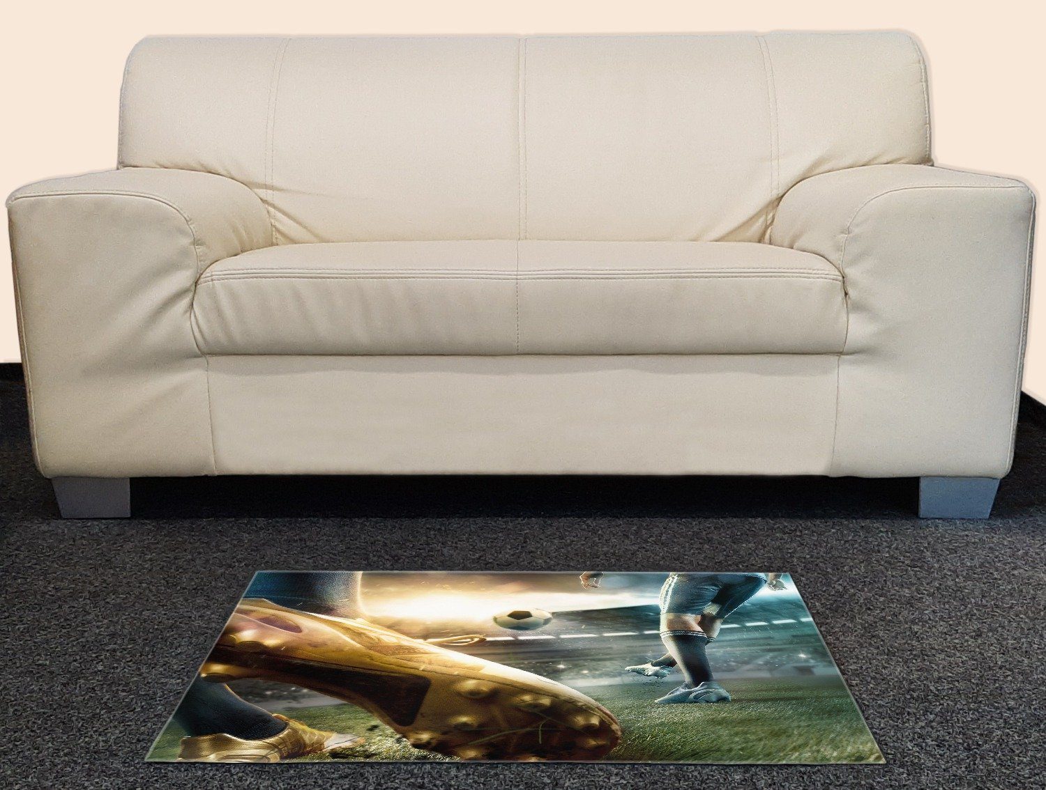 Wallario Teppich Fußball Goldschuh auf dem Feld, rechteckig, rutschfest